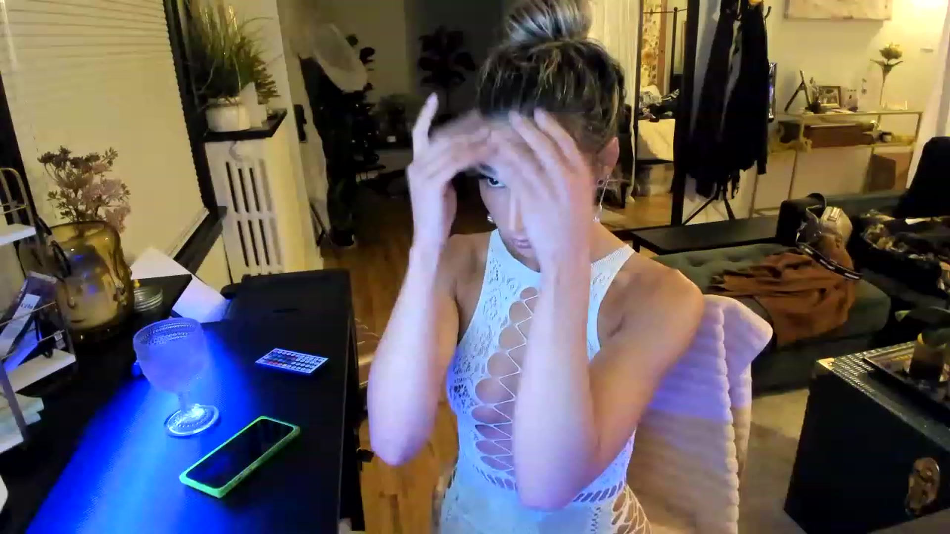 Gallery image thumbnail from ShiaKennedy's myfreecams stream on, 11/28/2022, 02:31 image 5 of 20