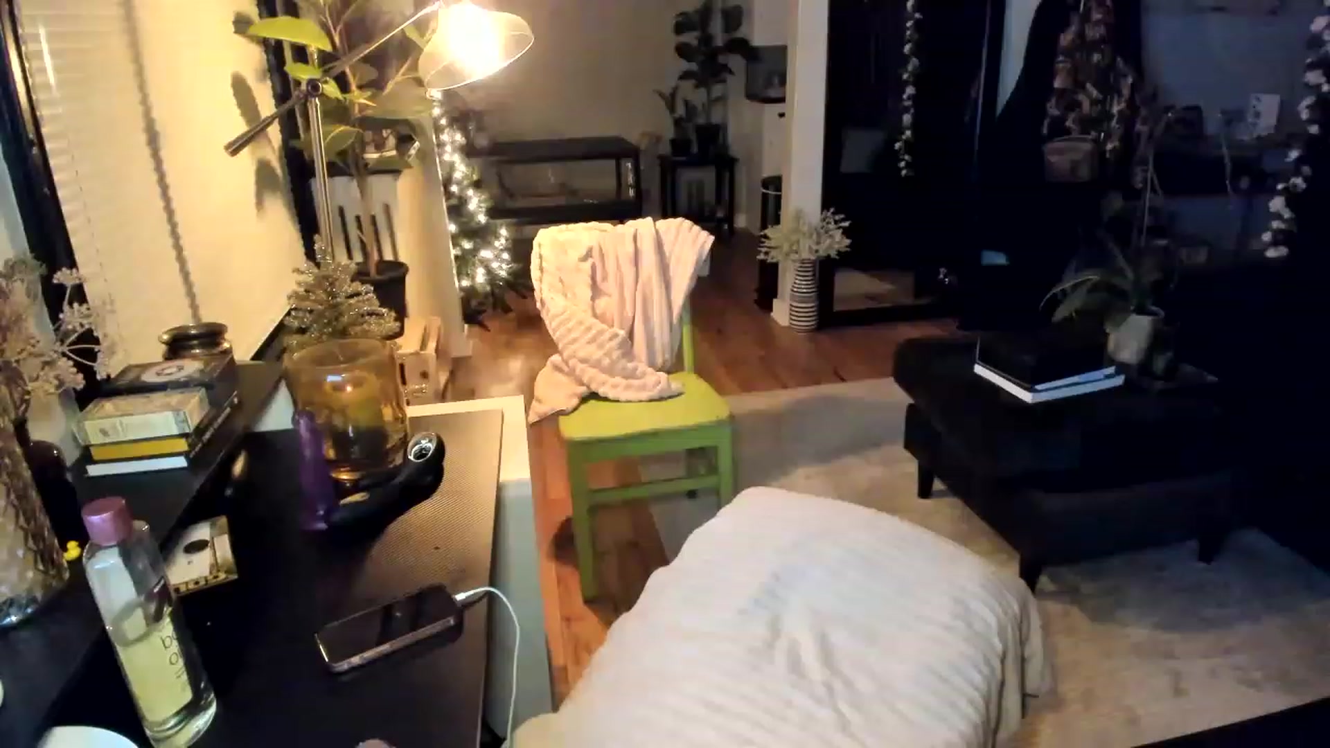 Gallery image thumbnail from ShiaKennedy's myfreecams stream on, 12/19/2022, 12:02 image 6 of 20