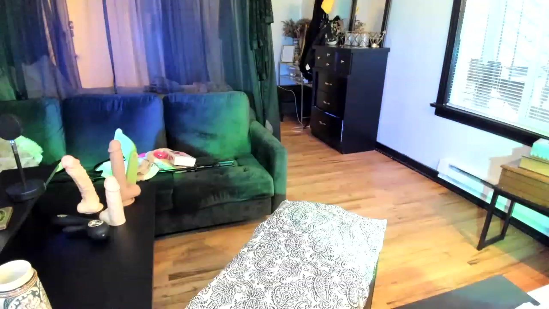 Gallery image thumbnail from ShiaKennedy's myfreecams stream on, 02/07/2023, 20:44 image 17 of 20