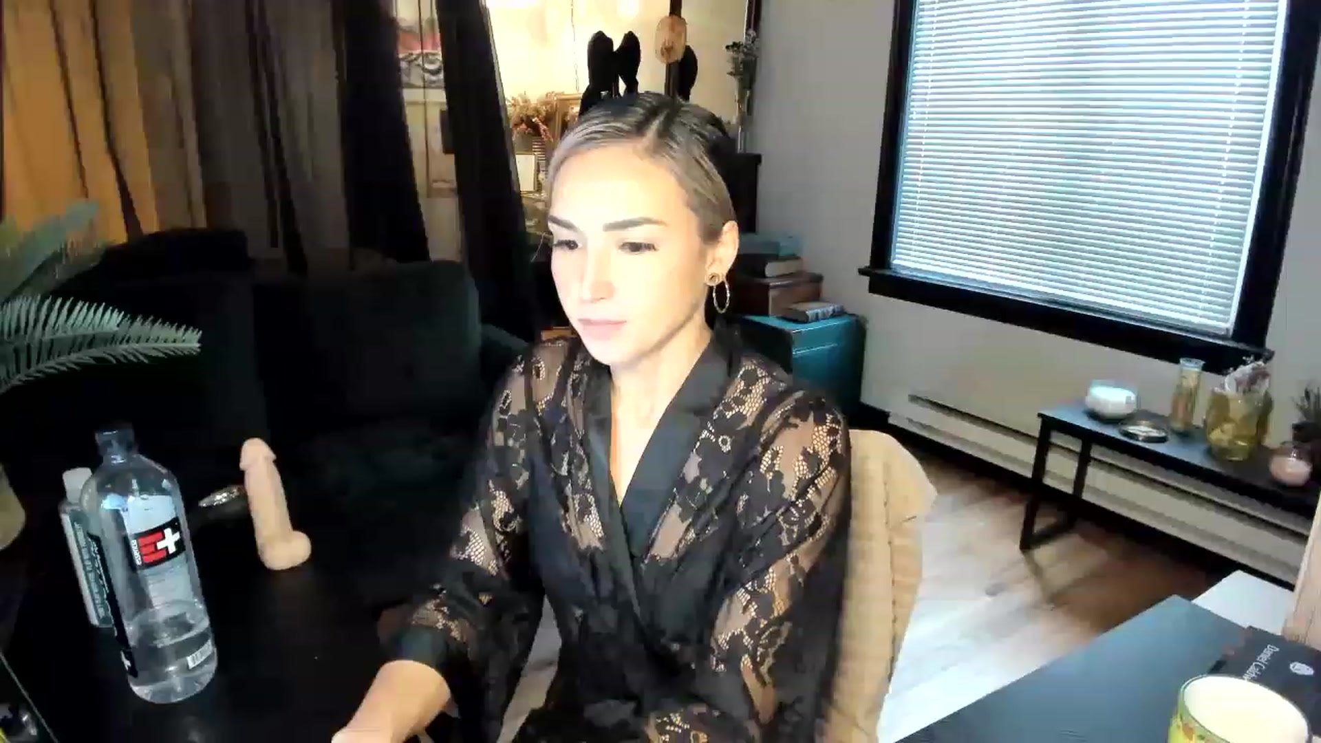 Gallery image thumbnail from ShiaKennedy's myfreecams stream on, 03/07/2023, 21:37 image 8 of 20