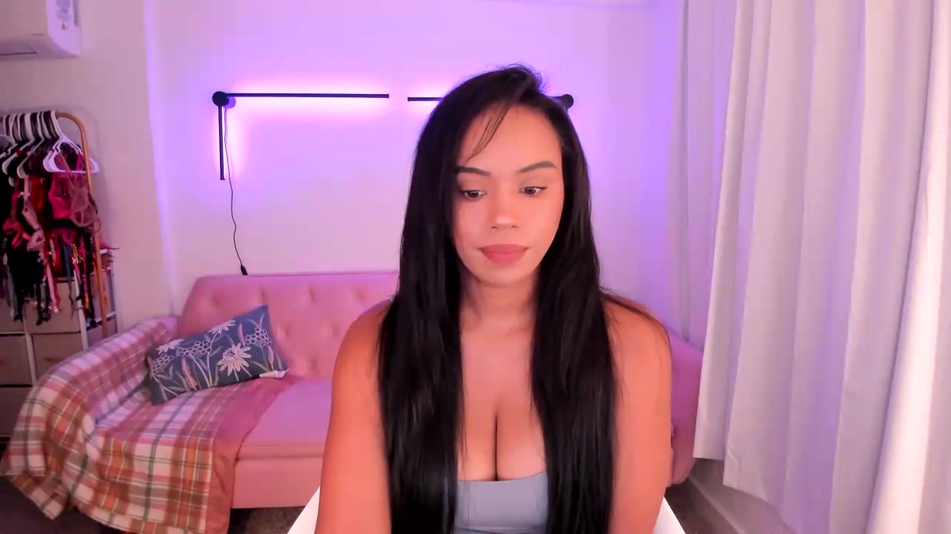 Gallery image thumbnail from ShiiSundai's myfreecams stream on, 05/14/2026, 06:08 image 2 of 20