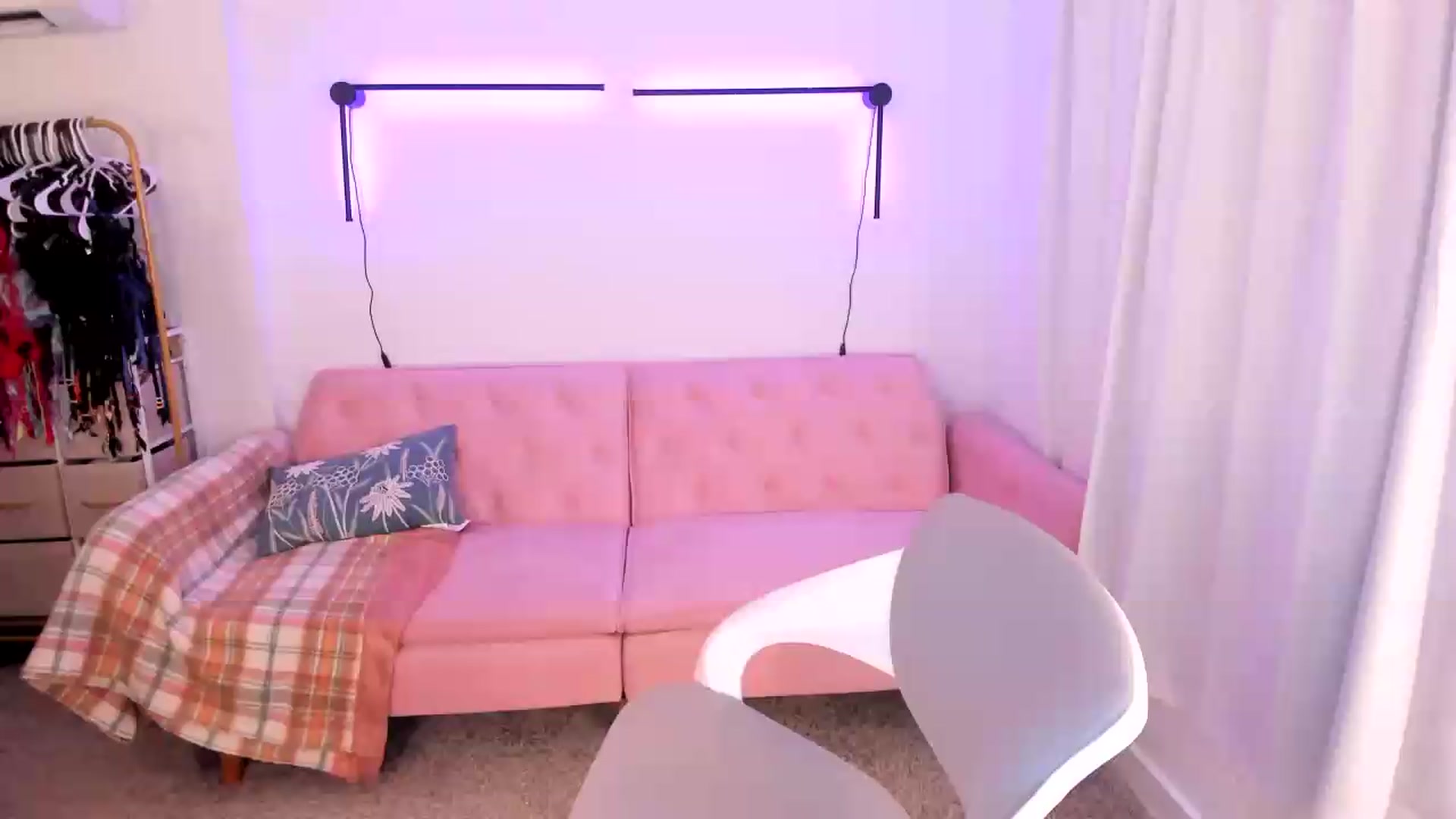 Gallery image thumbnail from ShiiSundai's myfreecams stream on, 07/12/2026, 05:29 image 1 of 20