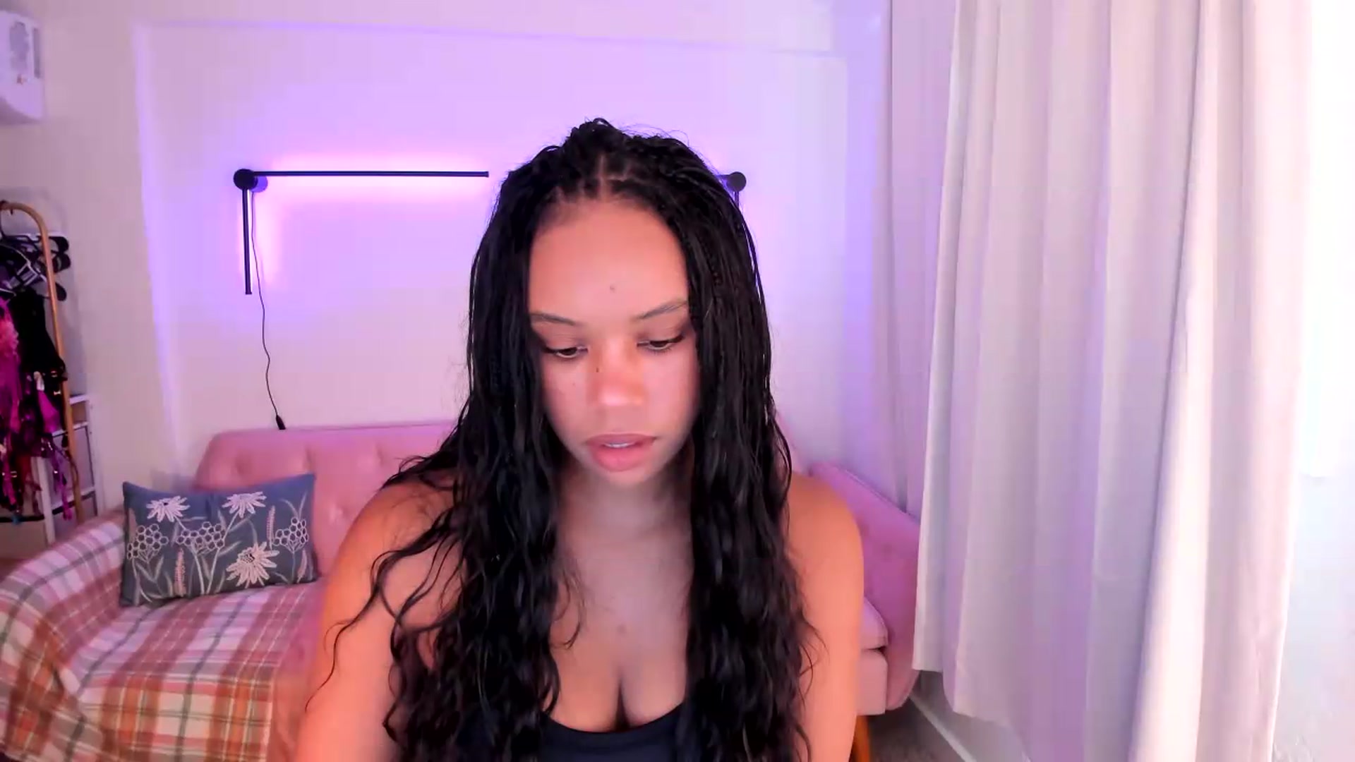 Gallery image thumbnail from ShiiSundai's myfreecams stream on, 08/09/2026, 01:22 image 6 of 20