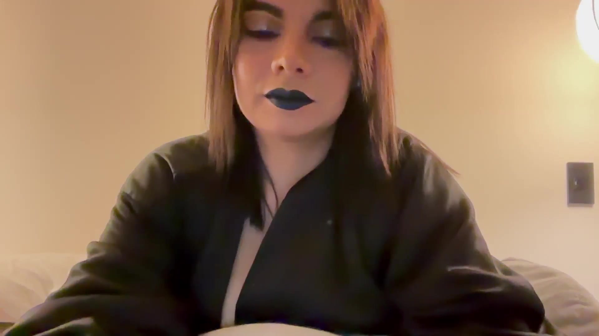 Gallery image thumbnail from Shin_nyanya's myfreecams stream on, 12/22/2025, 02:22 image 7 of 20