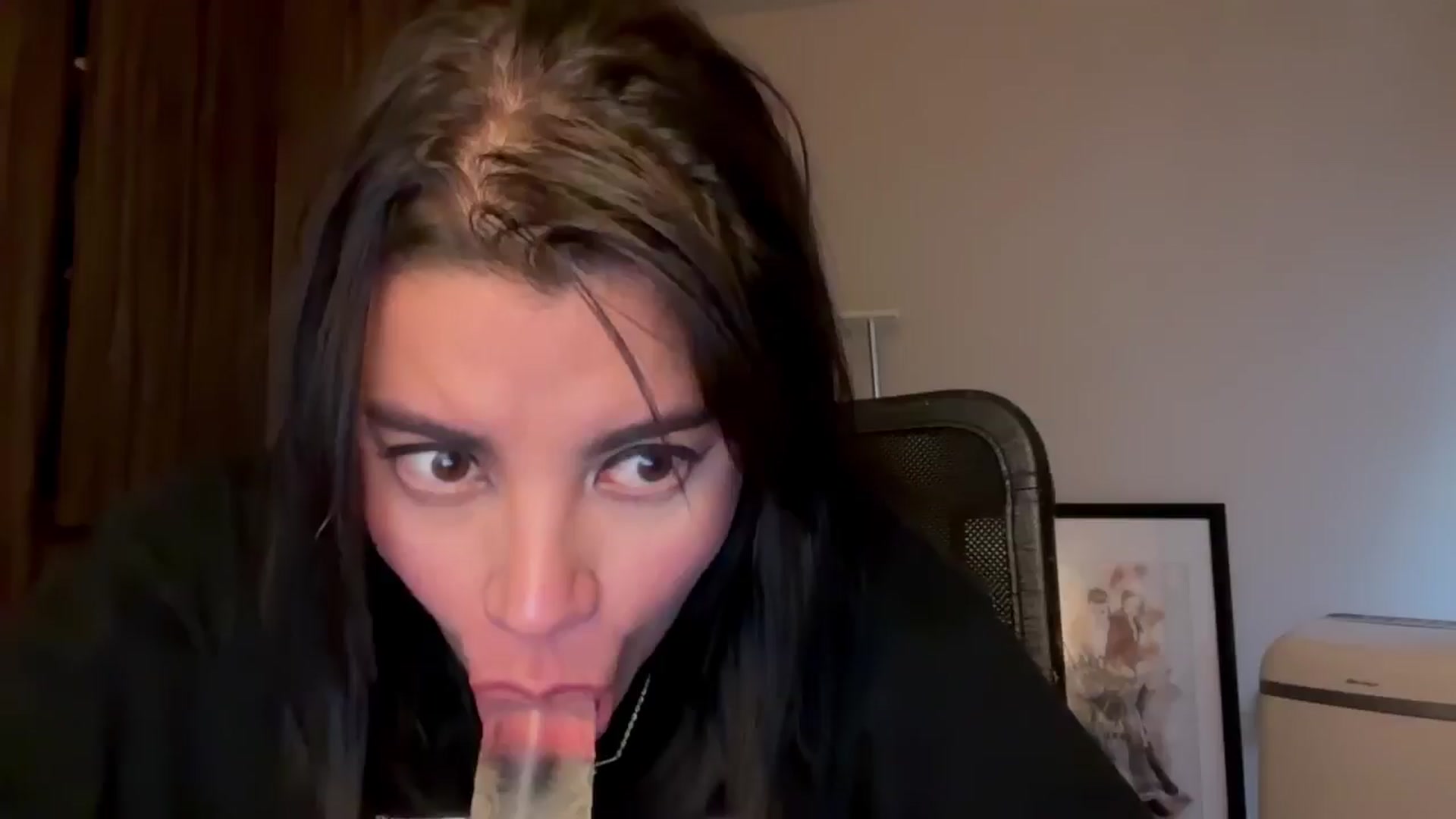 Gallery image thumbnail from Shin_nyanya's myfreecams stream on, 01/09/2026, 24:22 image 19 of 20
