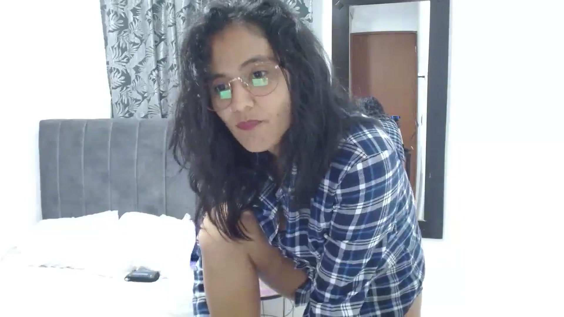 Gallery image thumbnail from Shine24_'s myfreecams stream on, 09/06/2023, 03:07 image 13 of 20