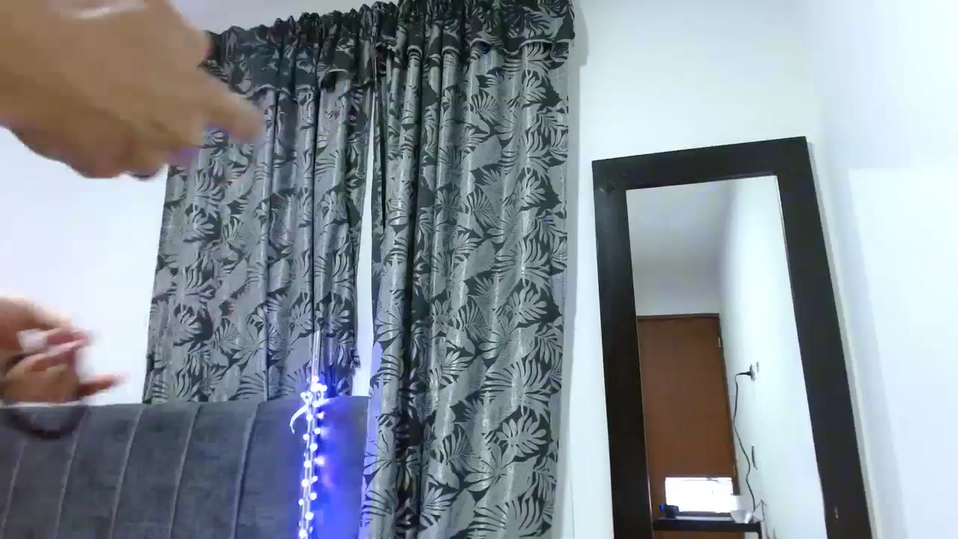 Gallery image thumbnail from Shine24_'s myfreecams stream on, 09/14/2023, 23:59 image 19 of 20