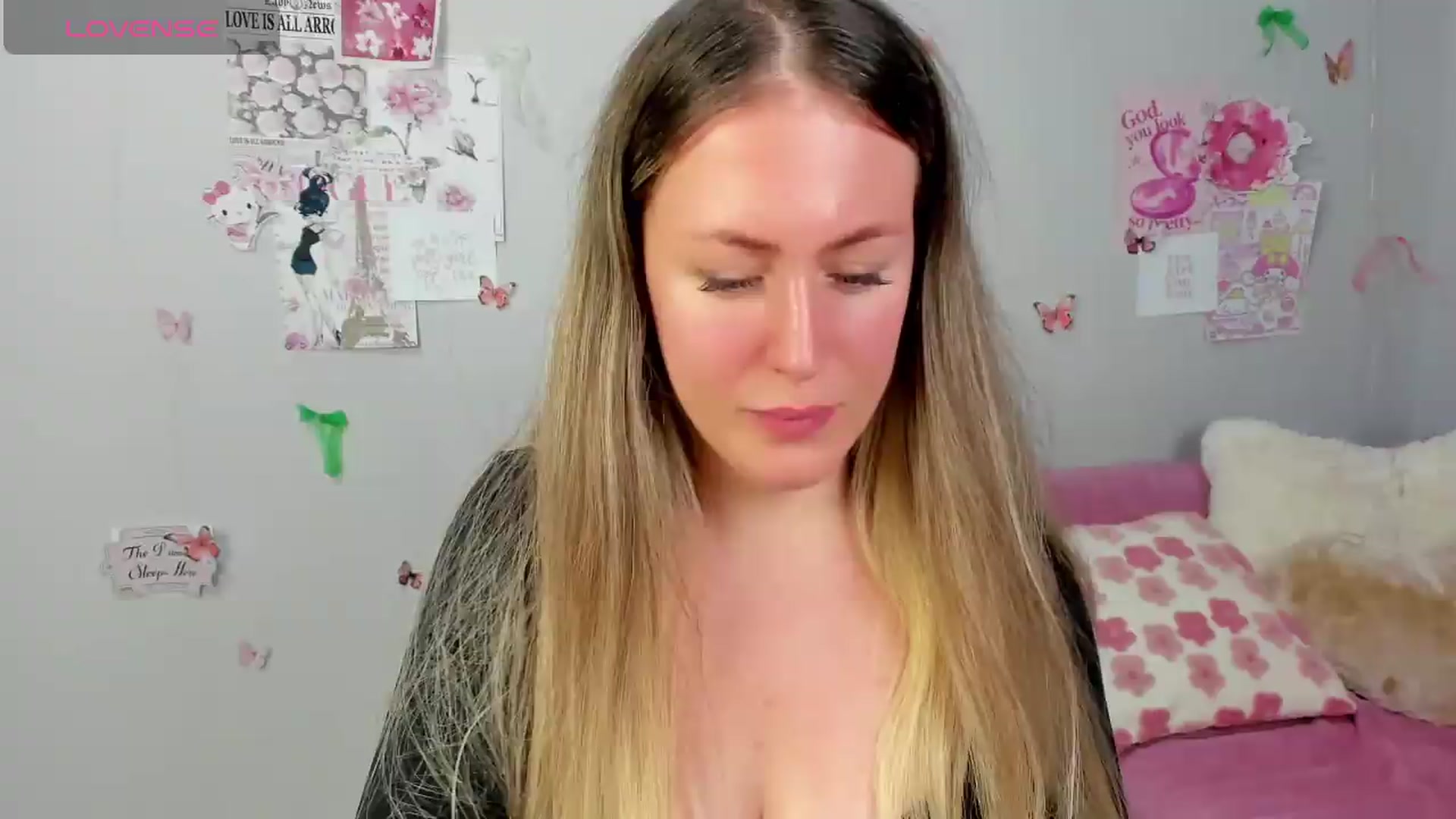 Gallery image thumbnail from Shine_Shine_Ava's myfreecams stream on, 09/28/2026, 18:21 image 3 of 20
