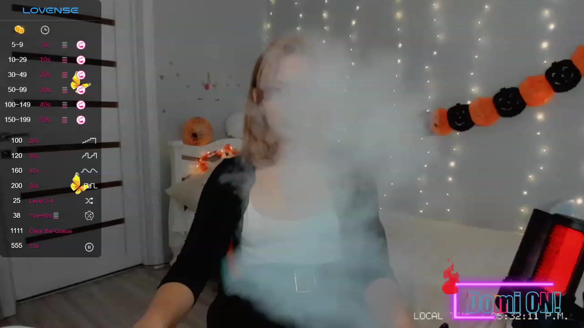 Gallery image thumbnail from Shinemoon's myfreecams stream on, 11/01/2023, 15:31 image 9 of 20