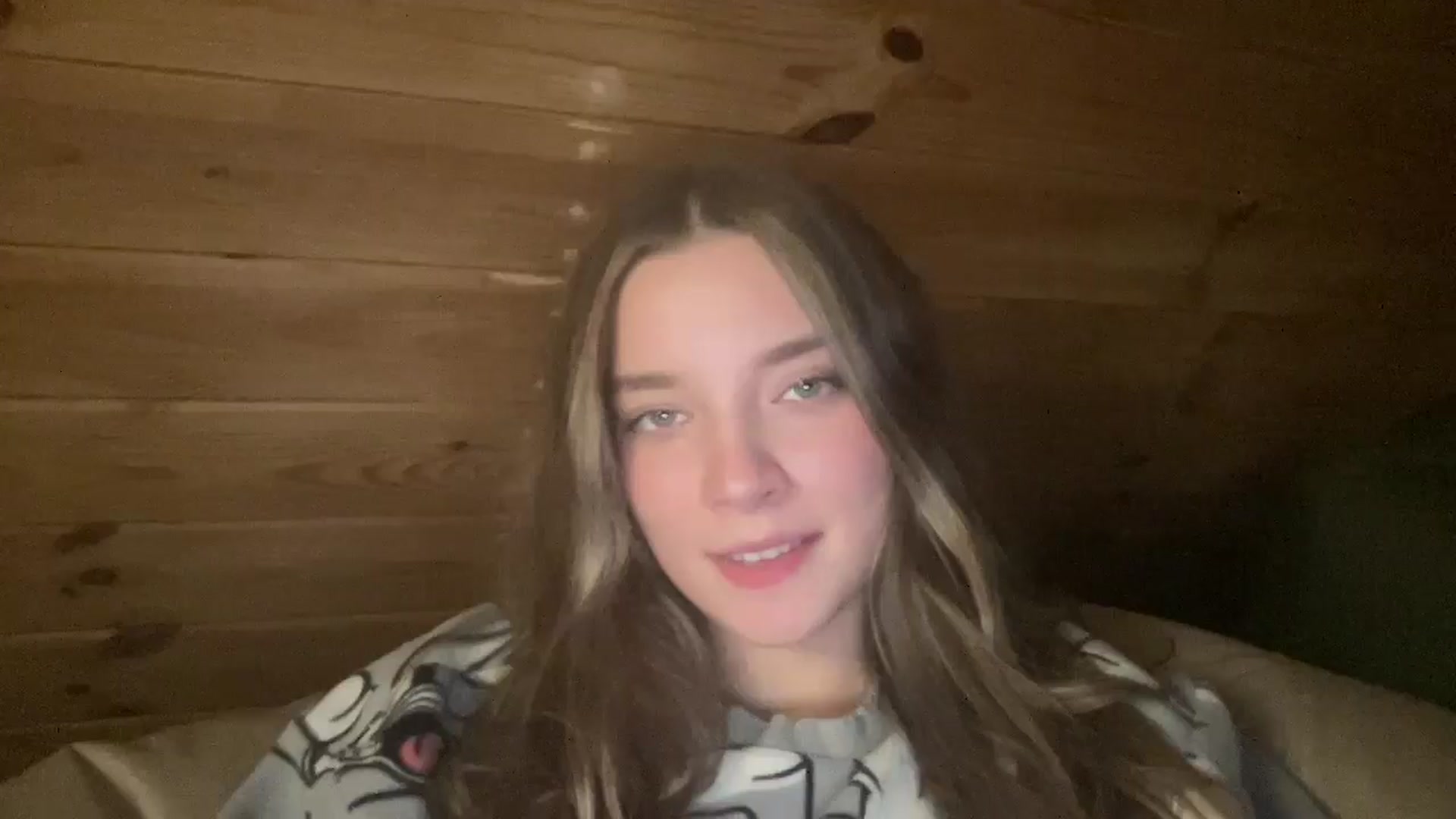 Gallery image thumbnail from Shinie_'s myfreecams stream on, 10/30/2025, 19:25 image 11 of 20