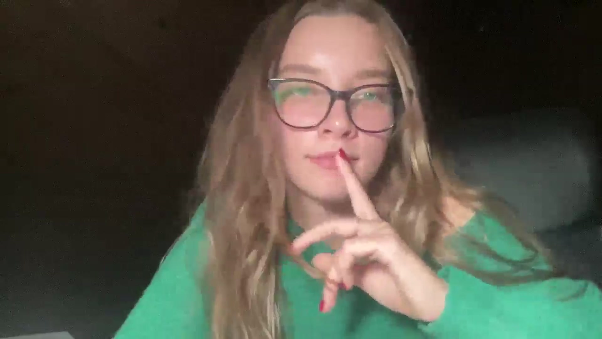 Gallery image thumbnail from Shinie_'s myfreecams stream on, 11/02/2025, 21:20 image 15 of 20