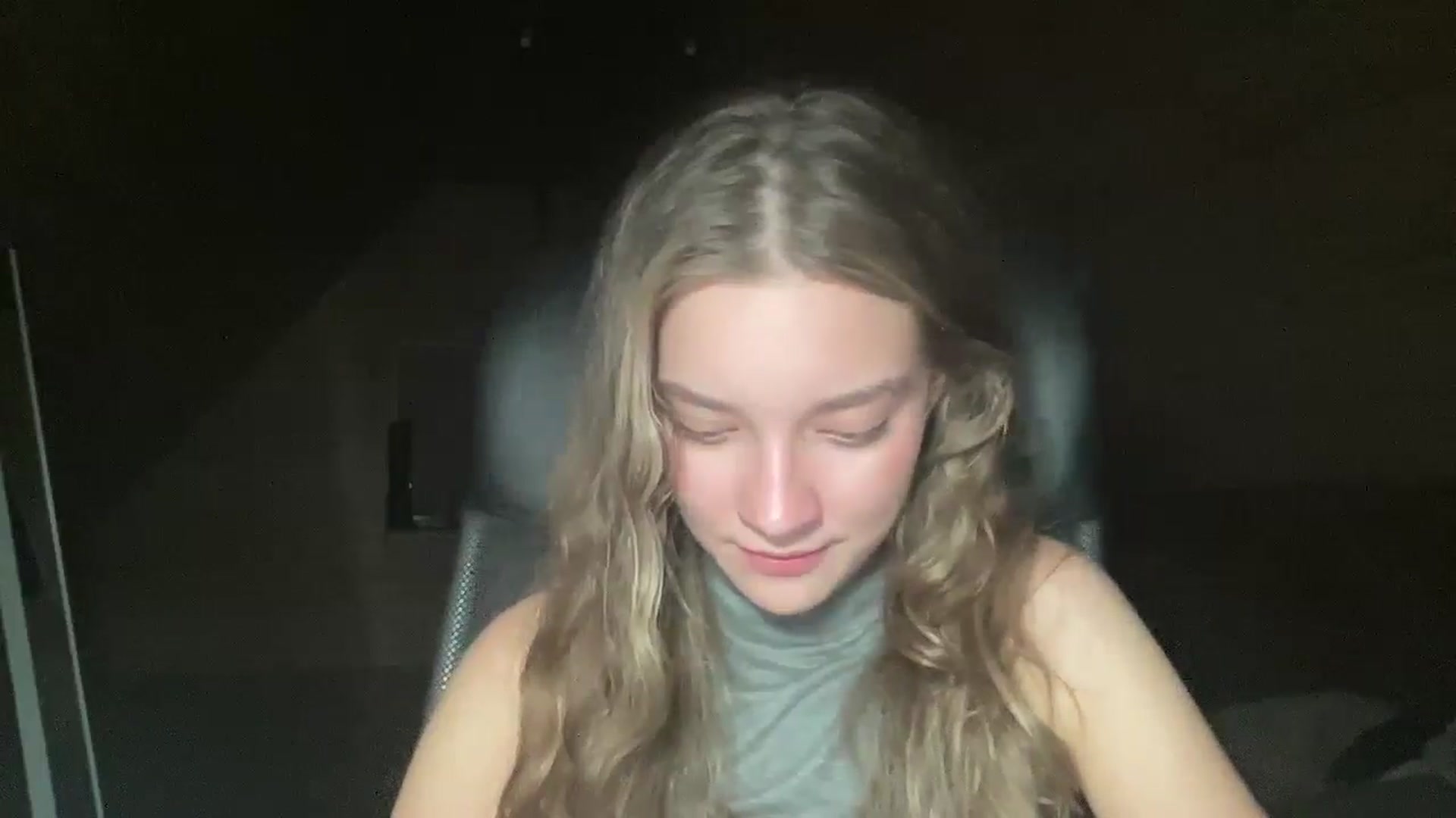 Gallery image thumbnail from Shinie_'s myfreecams stream on, 11/04/2025, 20:28 image 7 of 20