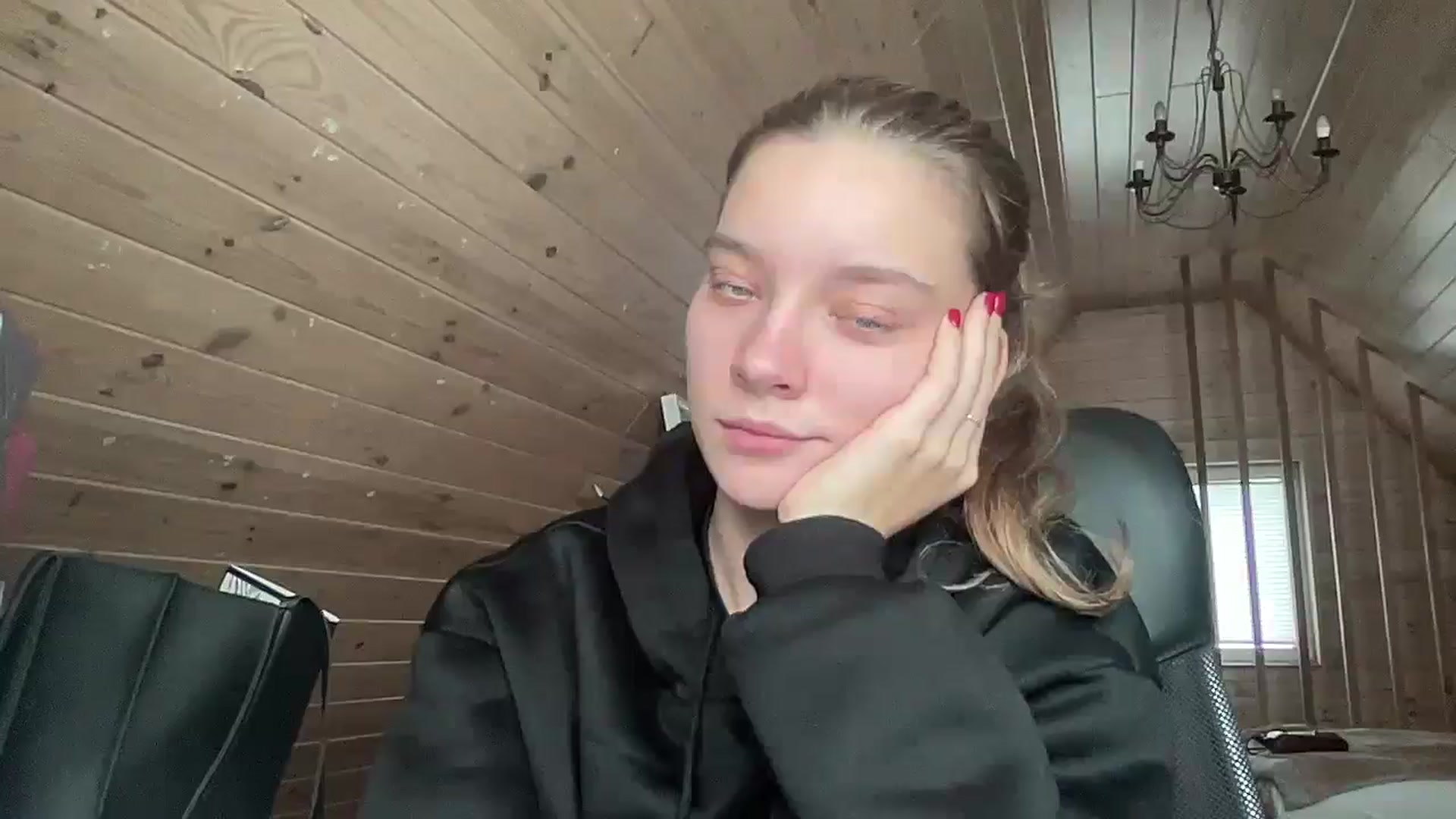 Gallery image thumbnail from Shinie_'s myfreecams stream on, 11/05/2025, 11:55 image 11 of 20