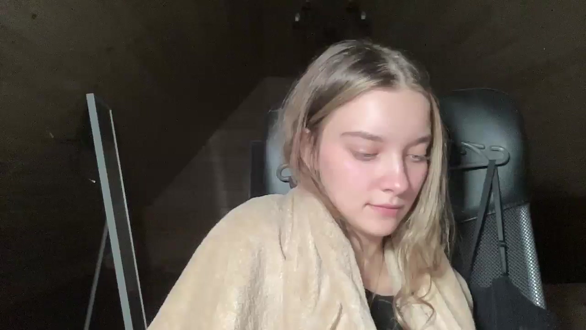 Gallery image thumbnail from Shinie_'s myfreecams stream on, 11/10/2025, 20:20 image 14 of 20
