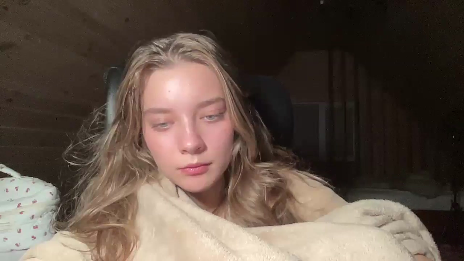 Gallery image thumbnail from Shinie_'s myfreecams stream on, 11/10/2025, 21:17 image 20 of 20