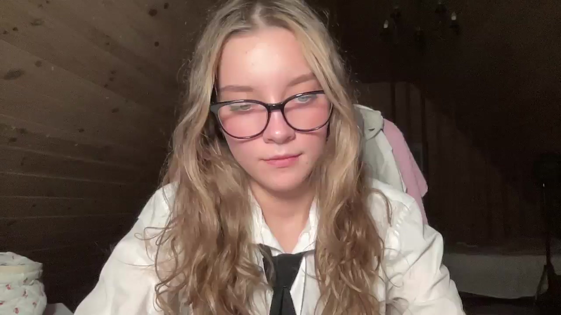 Gallery image thumbnail from Shinie_'s myfreecams stream on, 11/13/2025, 18:08 image 1 of 20