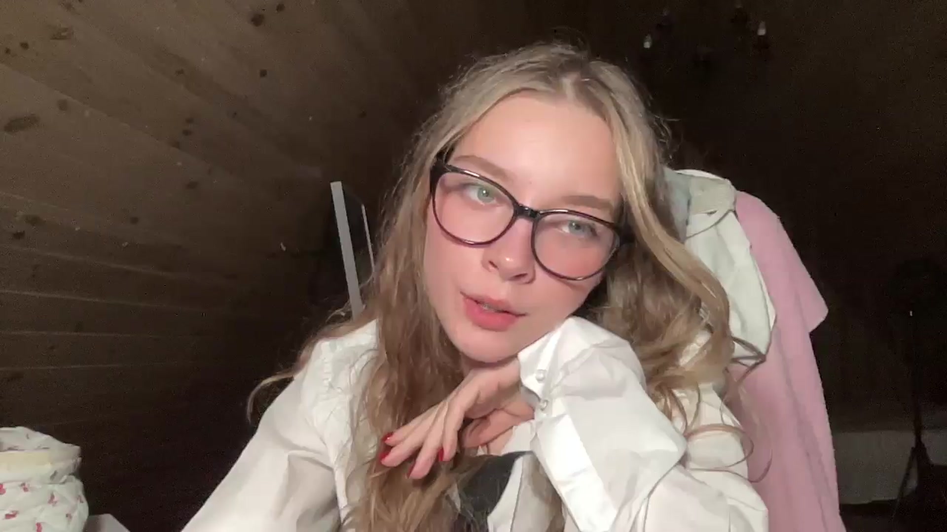 Gallery image thumbnail from Shinie_'s myfreecams stream on, 11/13/2025, 18:08 image 16 of 20