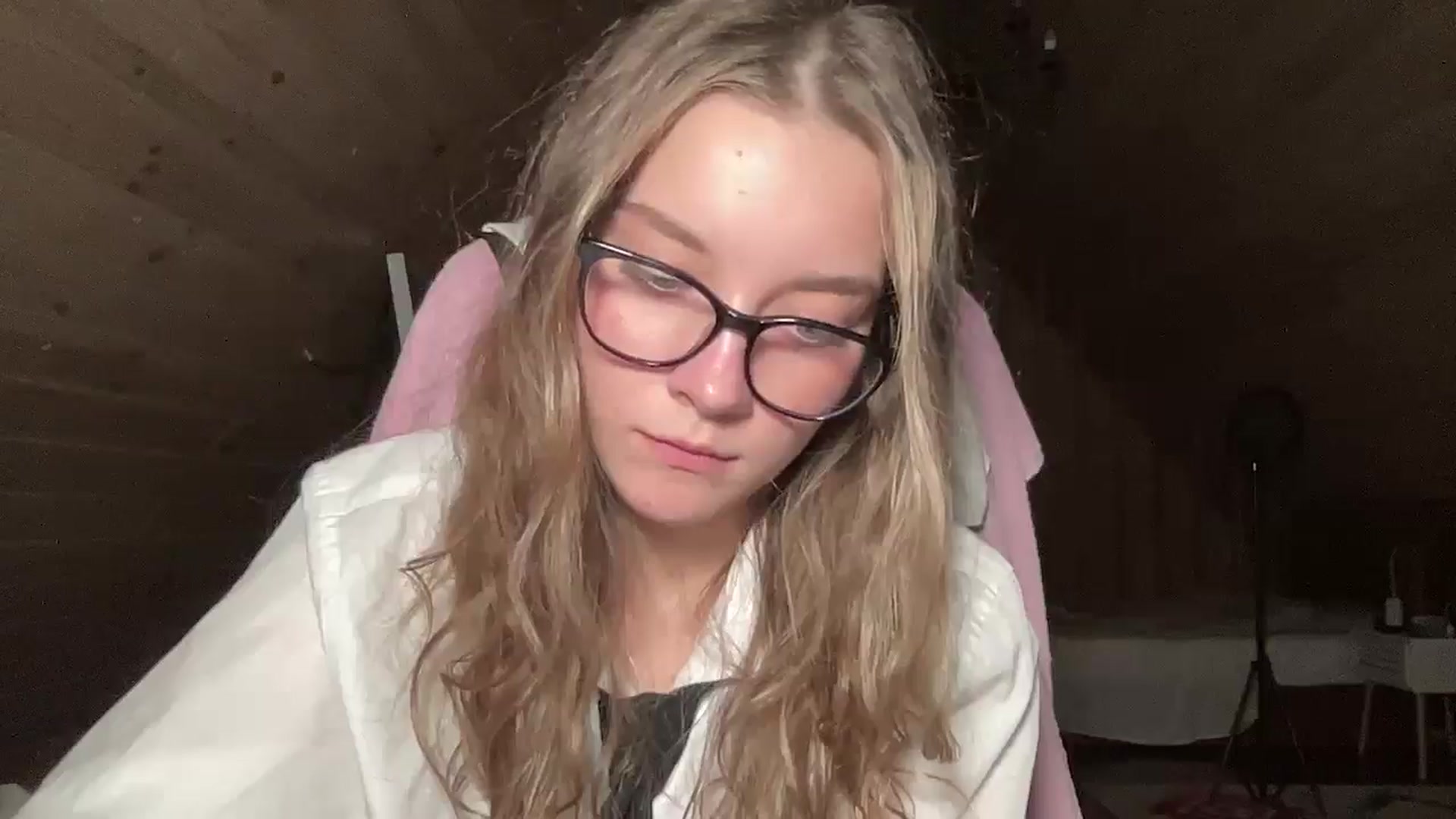 Gallery image thumbnail from Shinie_'s myfreecams stream on, 11/13/2025, 19:00 image 18 of 20