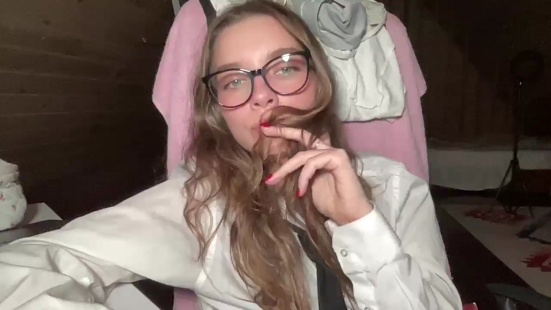 Gallery image thumbnail from Shinie_'s myfreecams stream on, 11/13/2025, 19:00 image 12 of 20