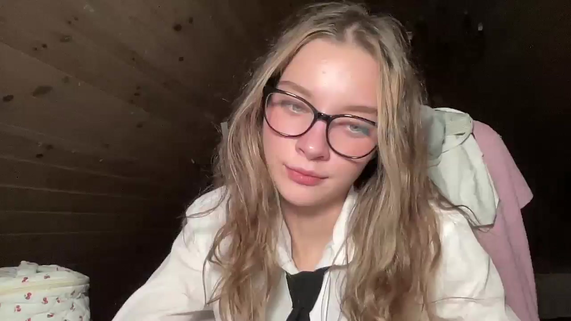 Gallery image thumbnail from Shinie_'s myfreecams stream on, 11/13/2025, 19:58 image 15 of 20