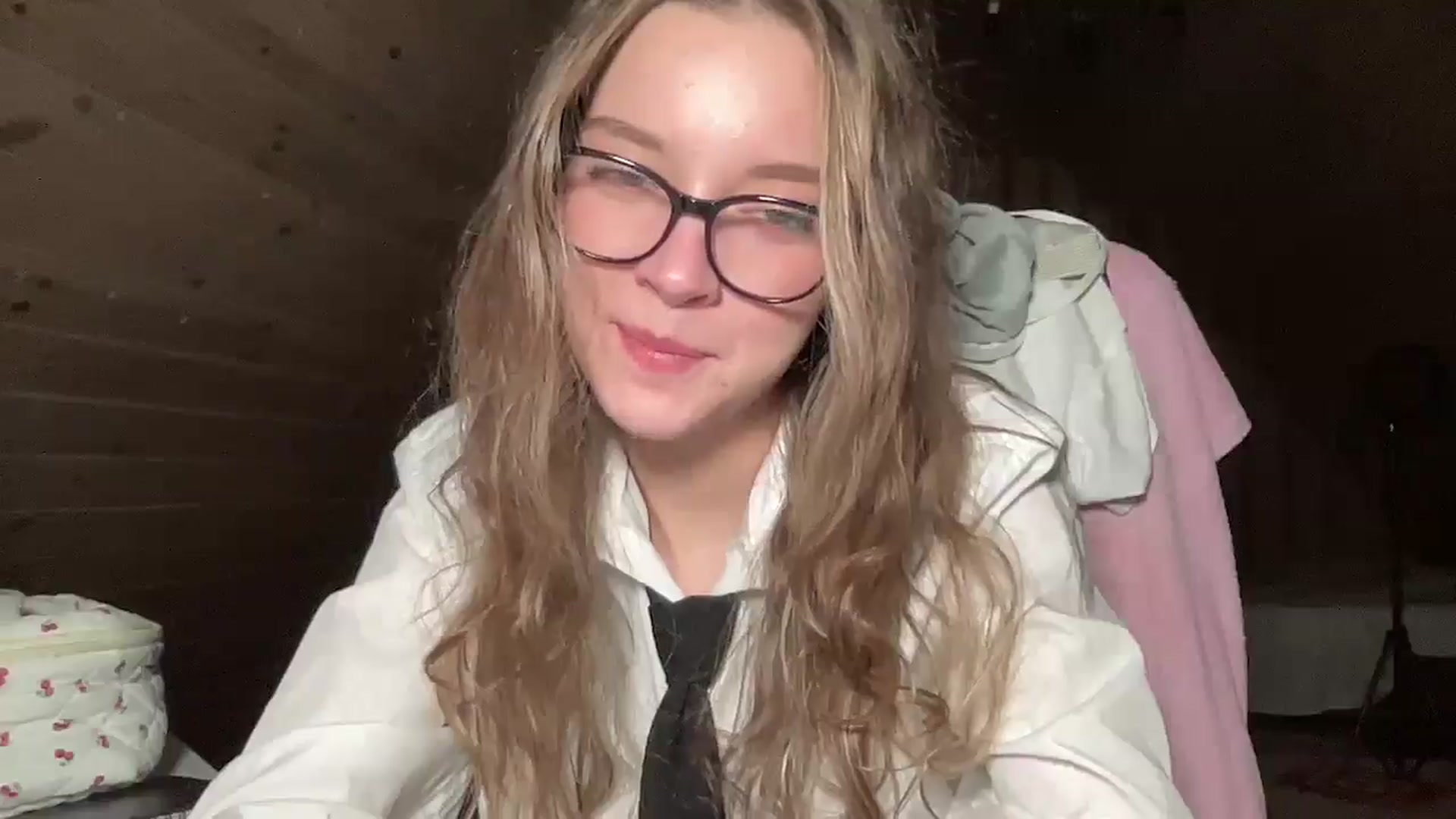 Gallery image thumbnail from Shinie_'s myfreecams stream on, 11/13/2025, 20:31 image 7 of 20