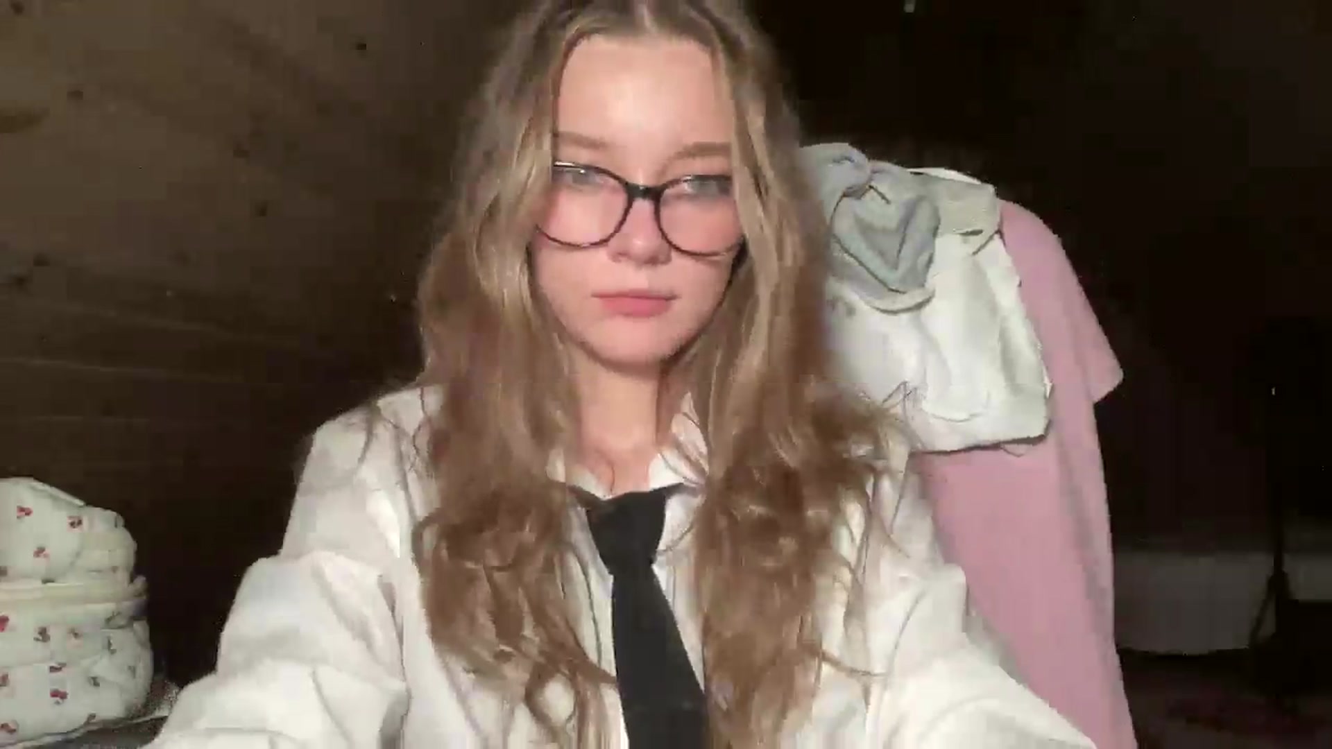 Gallery image thumbnail from Shinie_'s myfreecams stream on, 11/13/2025, 20:31 image 20 of 20