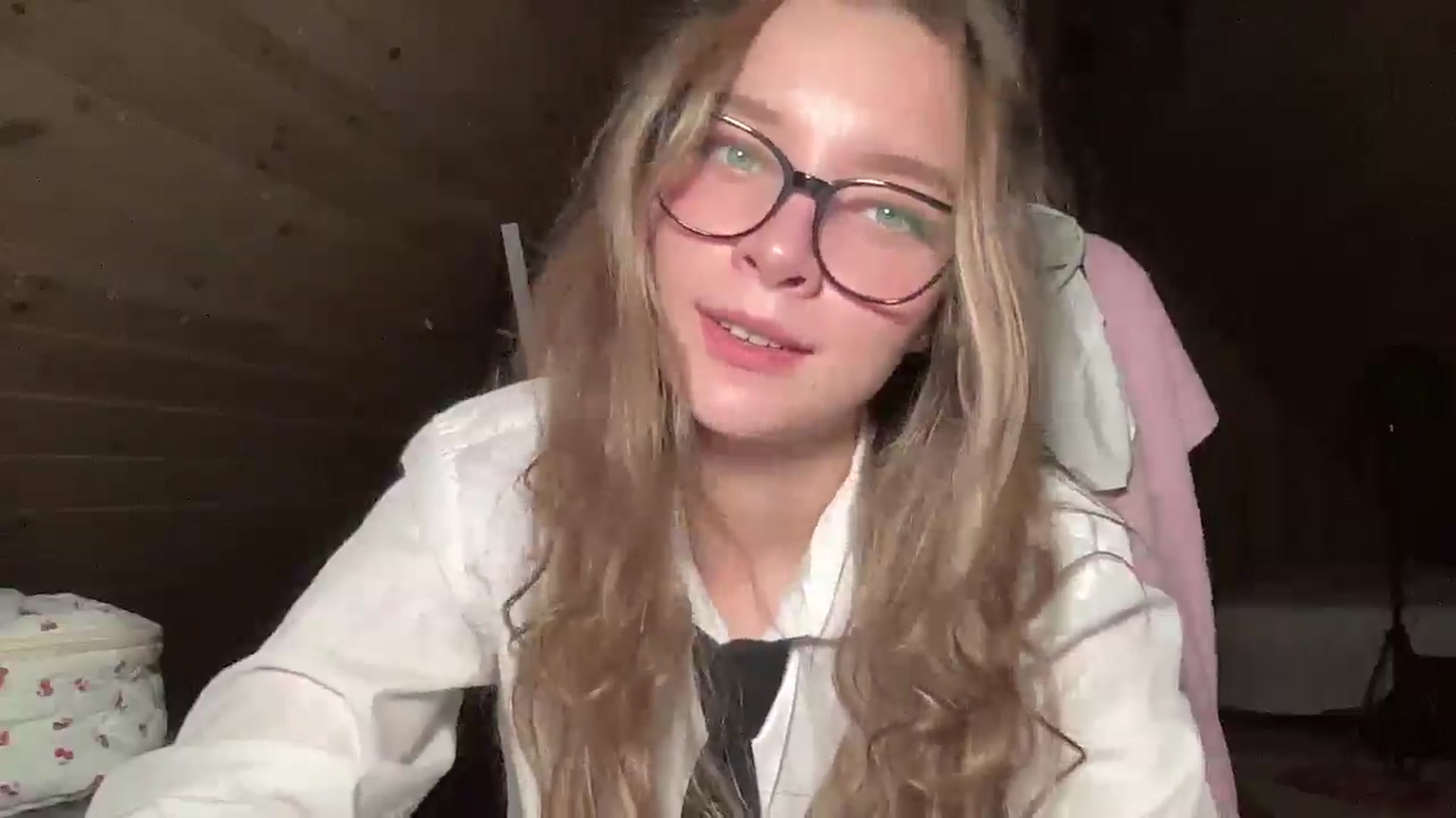 Gallery image thumbnail from Shinie_'s myfreecams stream on, 11/13/2025, 20:31 image 11 of 20