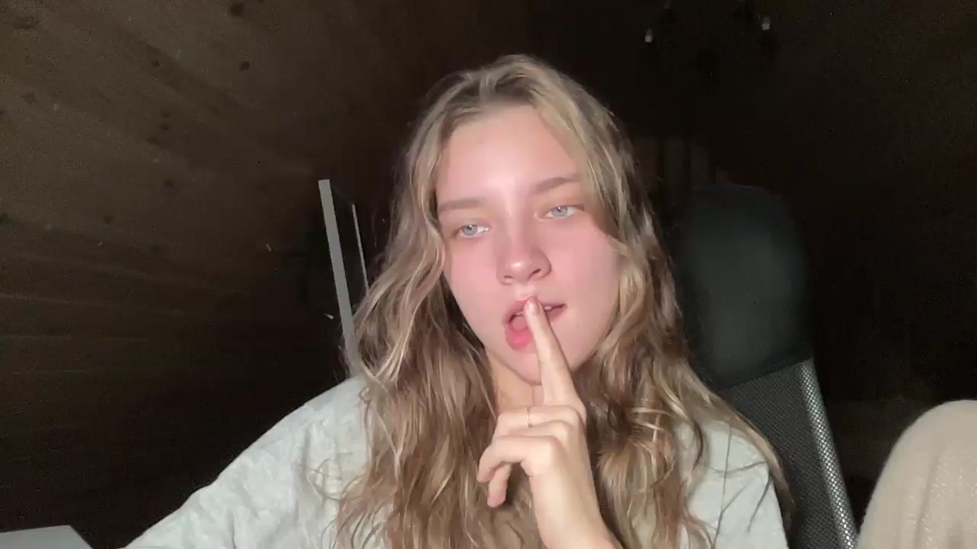 Gallery image thumbnail from Shinie_'s myfreecams stream on, 11/20/2025, 19:29 image 8 of 20