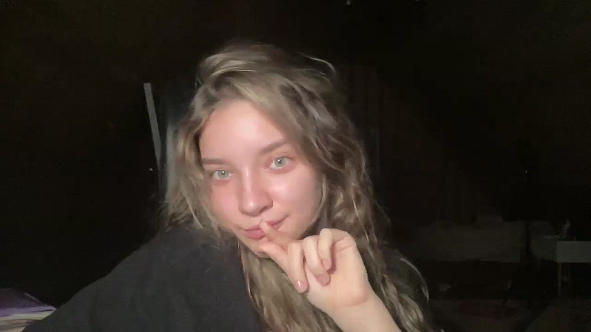Gallery image thumbnail from Shinie_'s myfreecams stream on, 11/25/2025, 19:47 image 18 of 20