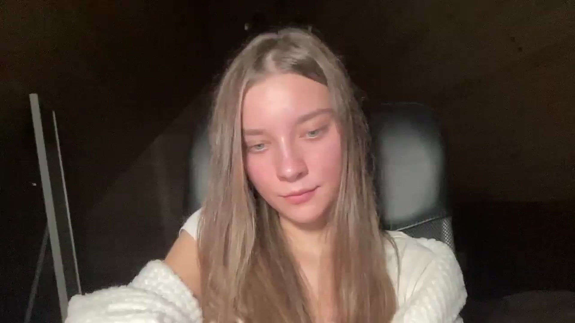 Gallery image thumbnail from Shinie_'s myfreecams stream on, 12/10/2025, 18:46 image 7 of 20