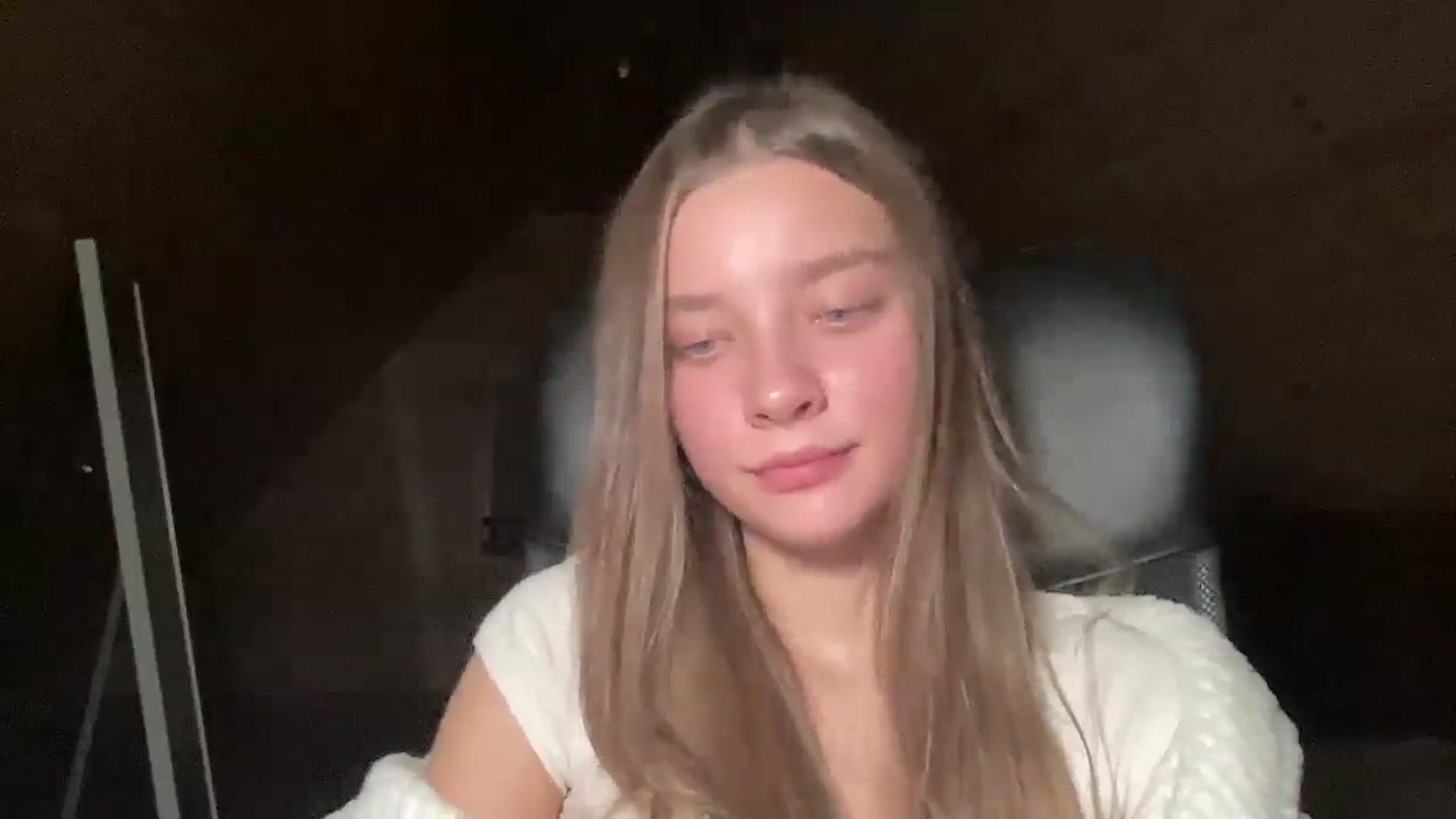 Gallery image thumbnail from Shinie_'s myfreecams stream on, 12/10/2025, 18:46 image 8 of 20