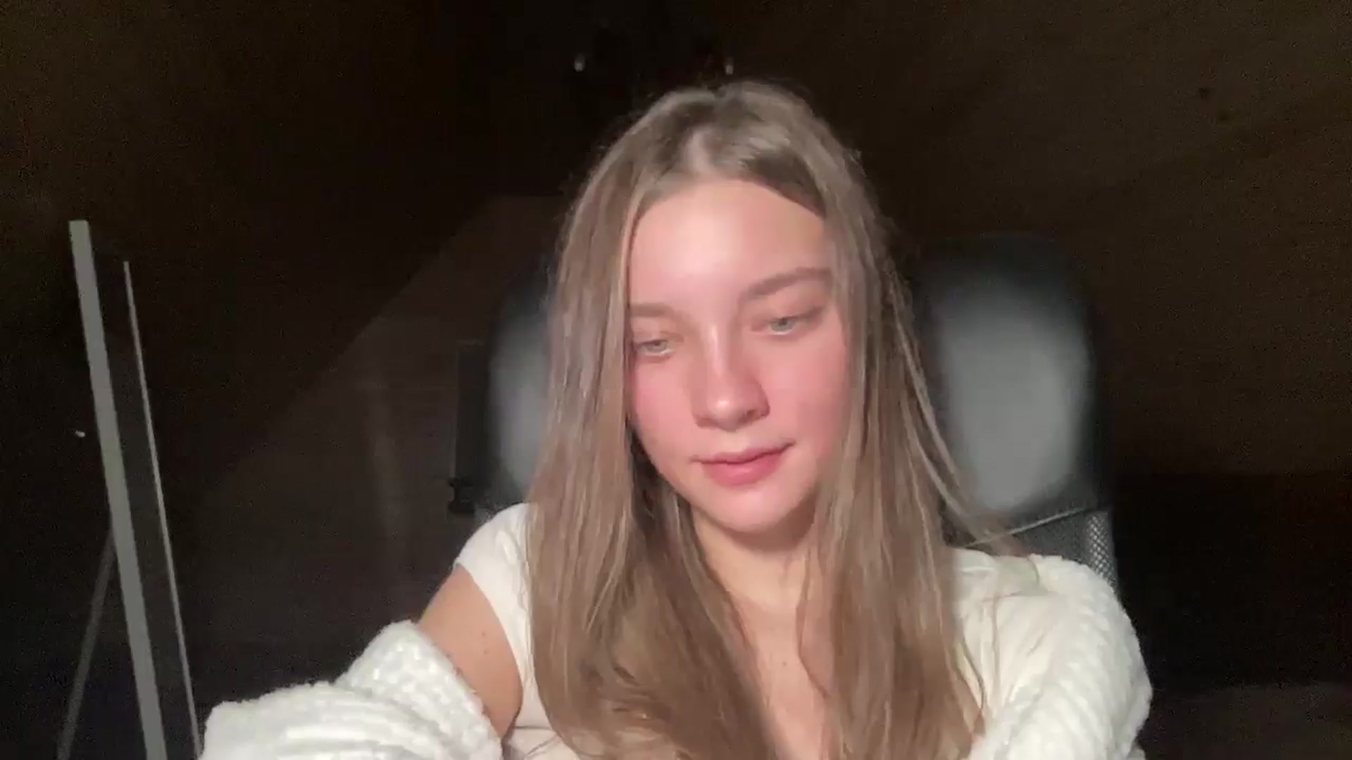 Gallery image thumbnail from Shinie_'s myfreecams stream on, 12/10/2025, 18:46 image 9 of 20