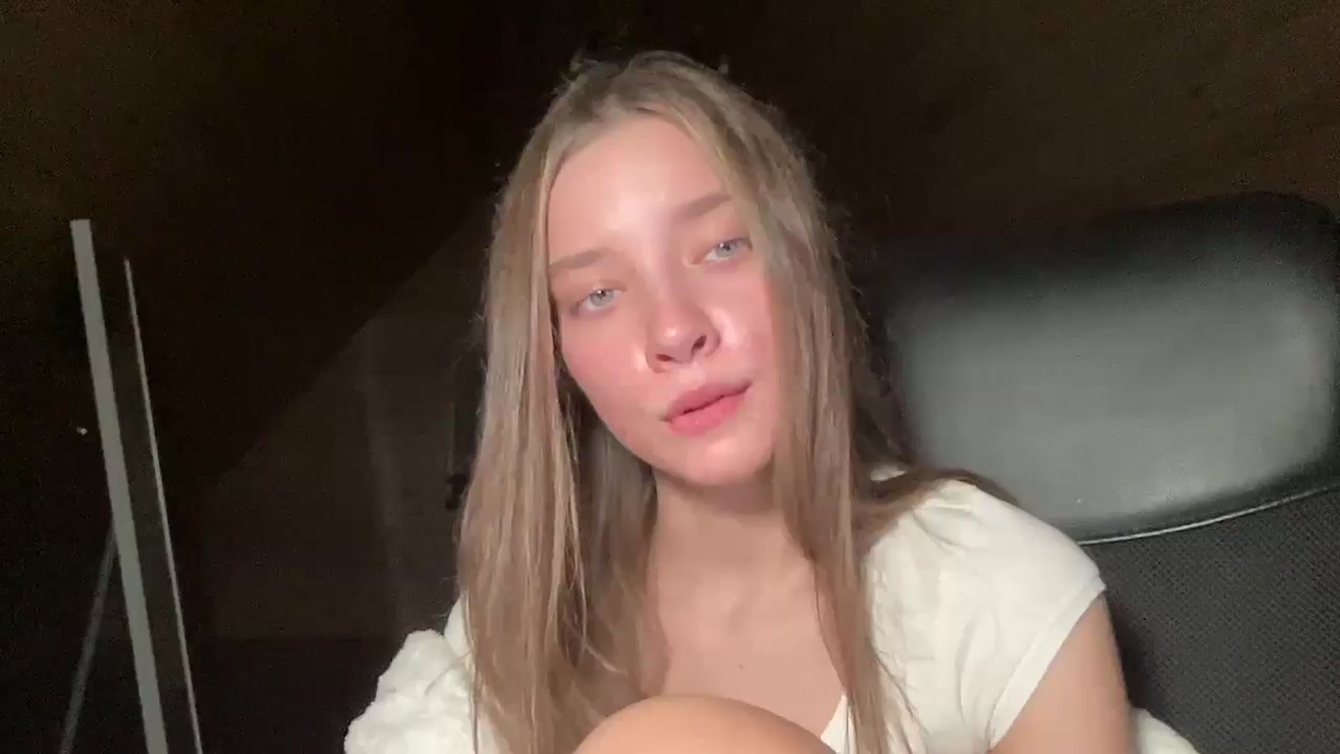 Gallery image thumbnail from Shinie_'s myfreecams stream on, 12/10/2025, 18:46 image 17 of 20