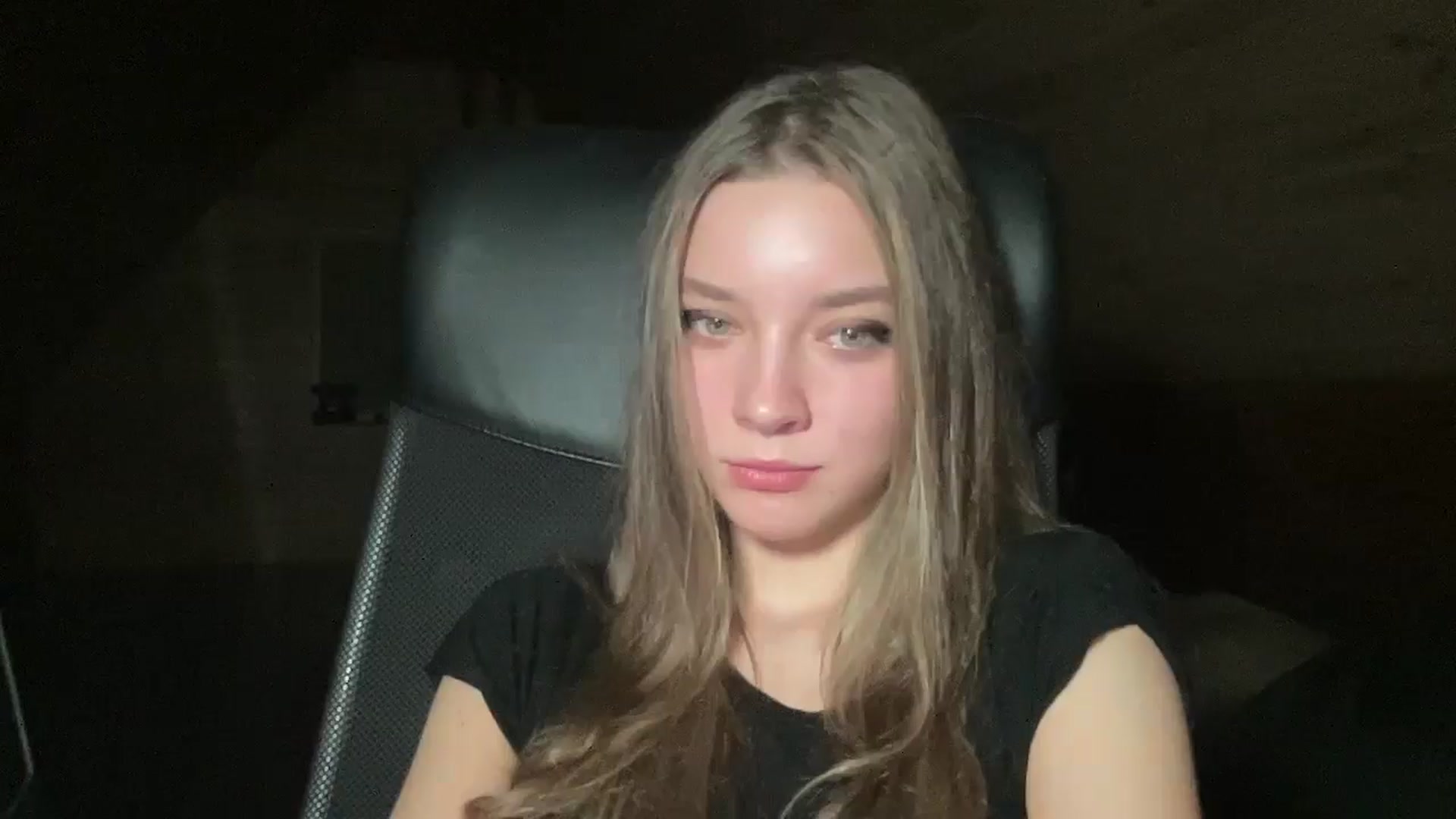 Gallery image thumbnail from Shinie_'s myfreecams stream on, 12/11/2025, 19:26 image 1 of 20