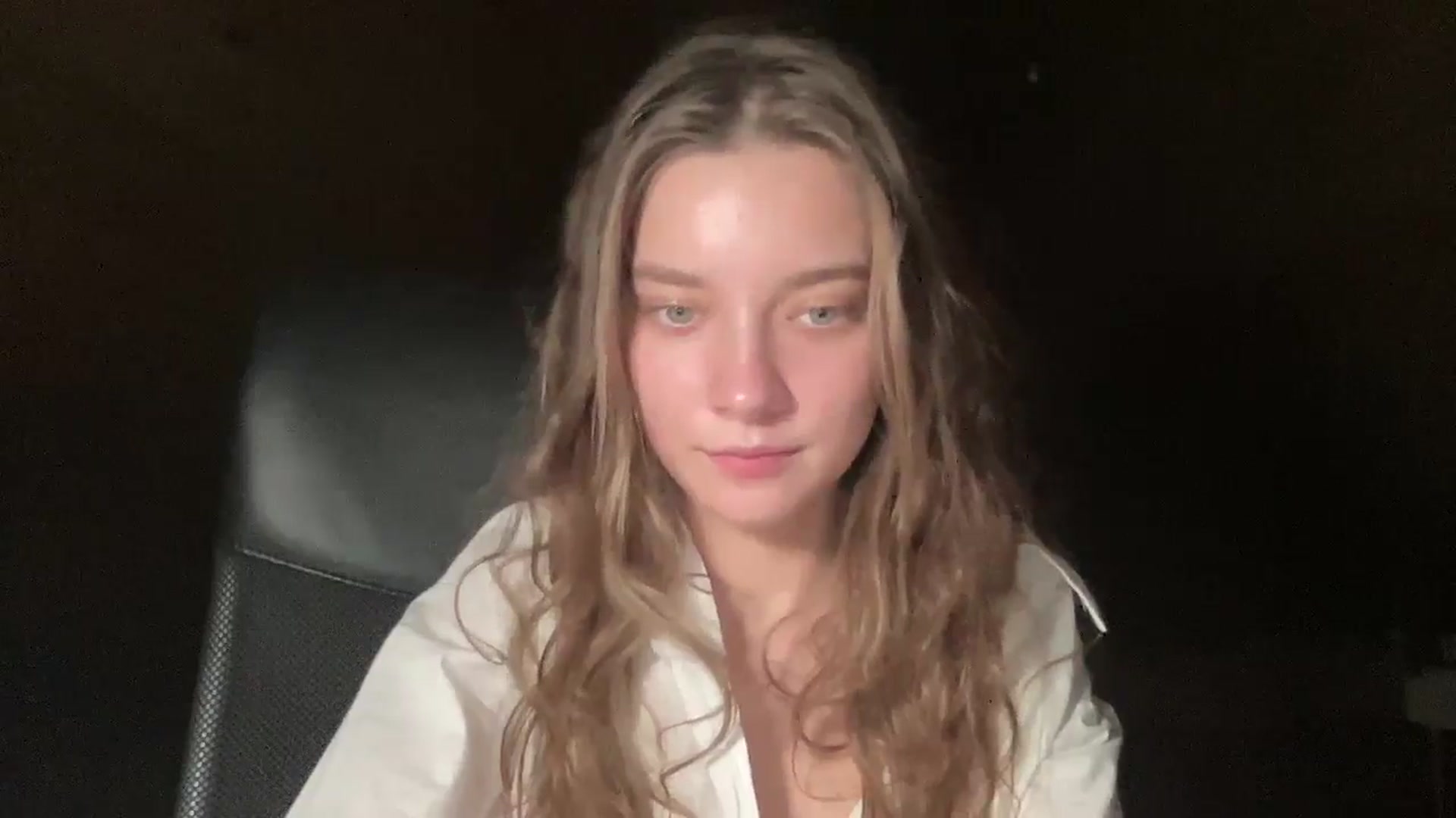 Gallery image thumbnail from Shinie_'s myfreecams stream on, 12/19/2025, 19:25 image 2 of 20