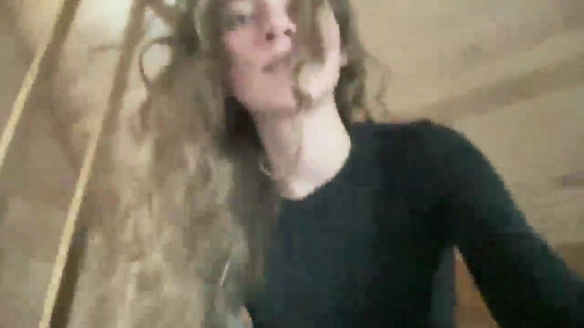 Gallery image thumbnail from Shinie_'s myfreecams stream on, 12/27/2025, 12:16 image 9 of 20