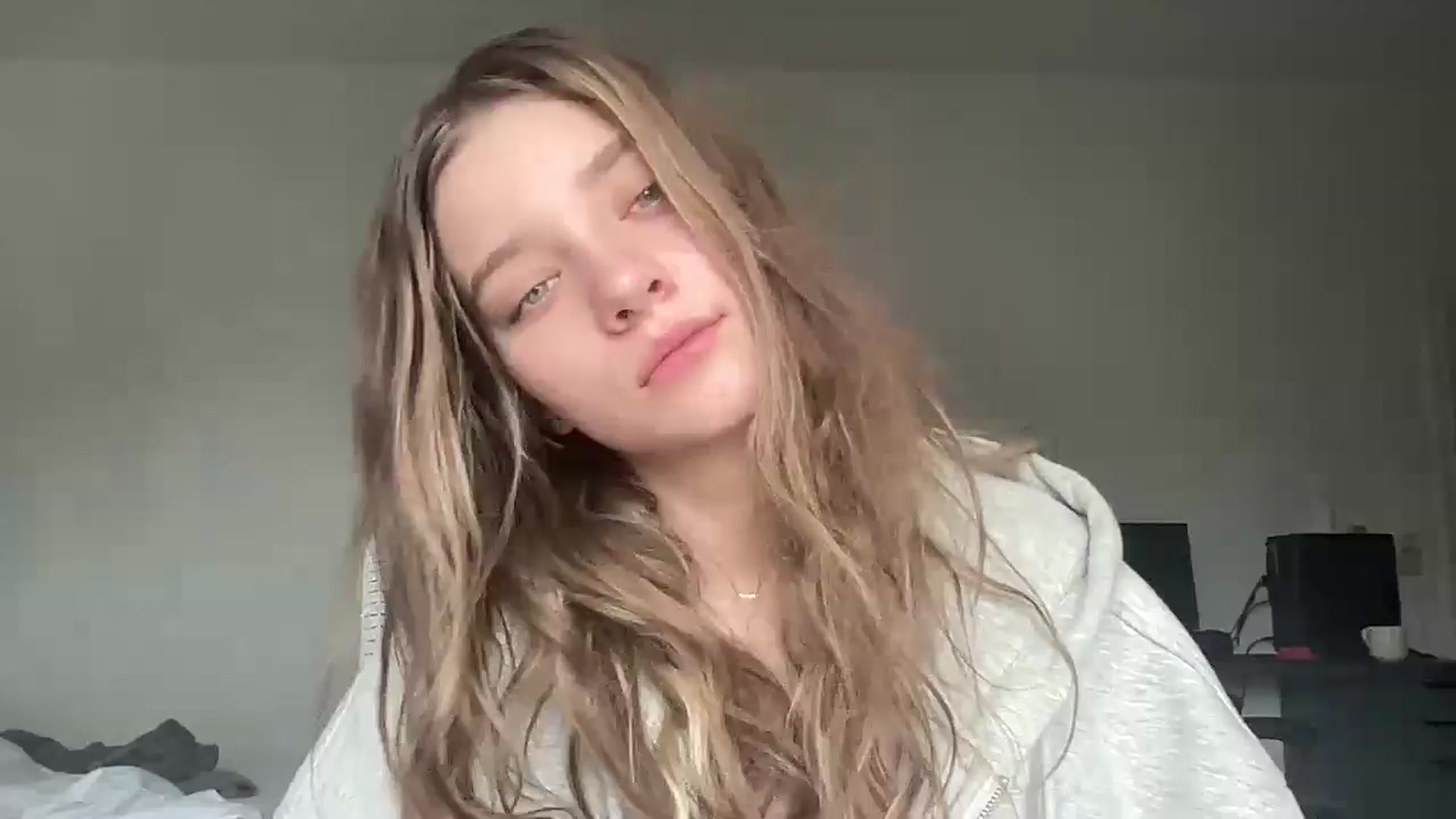 Gallery image thumbnail from Shinie_'s myfreecams stream on, 02/04/2026, 10:23 image 3 of 20