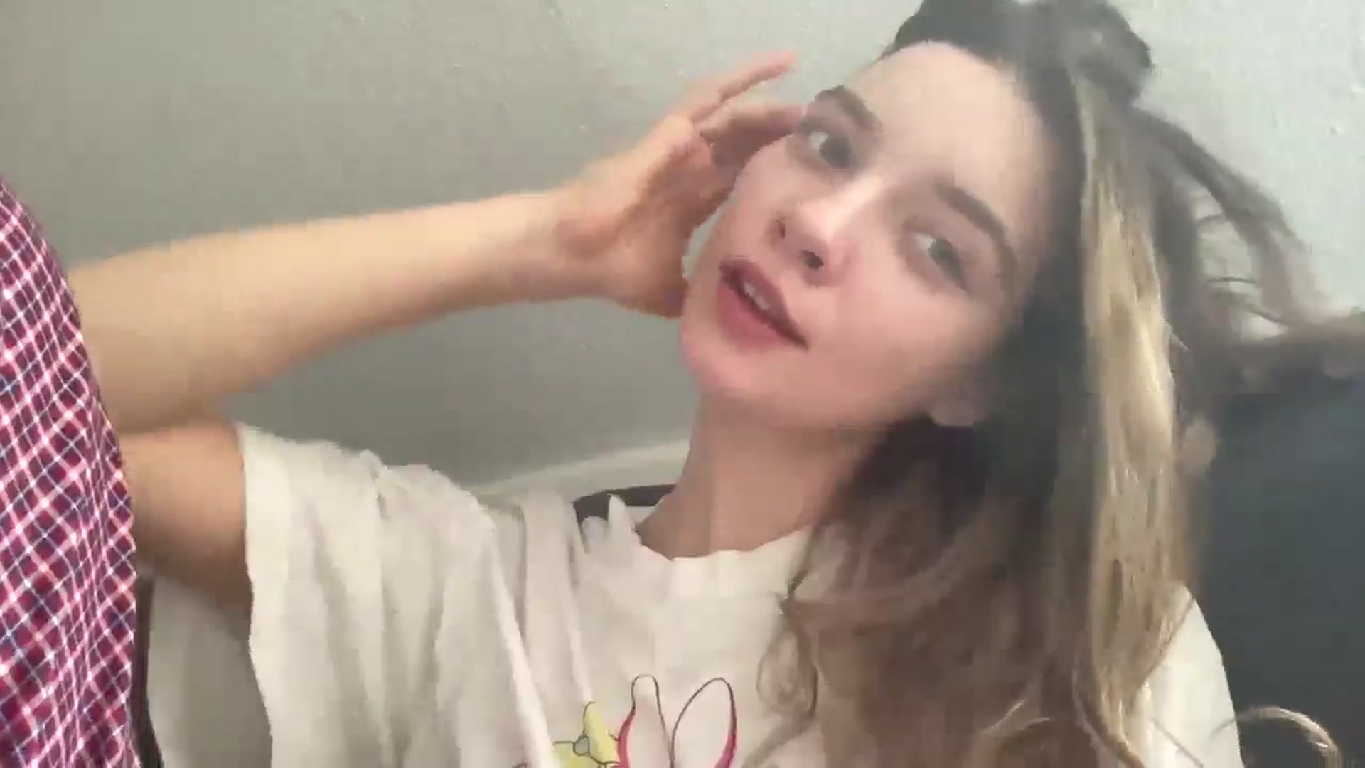 Gallery image thumbnail from Shinie_'s myfreecams stream on, 02/05/2026, 11:51 image 6 of 20