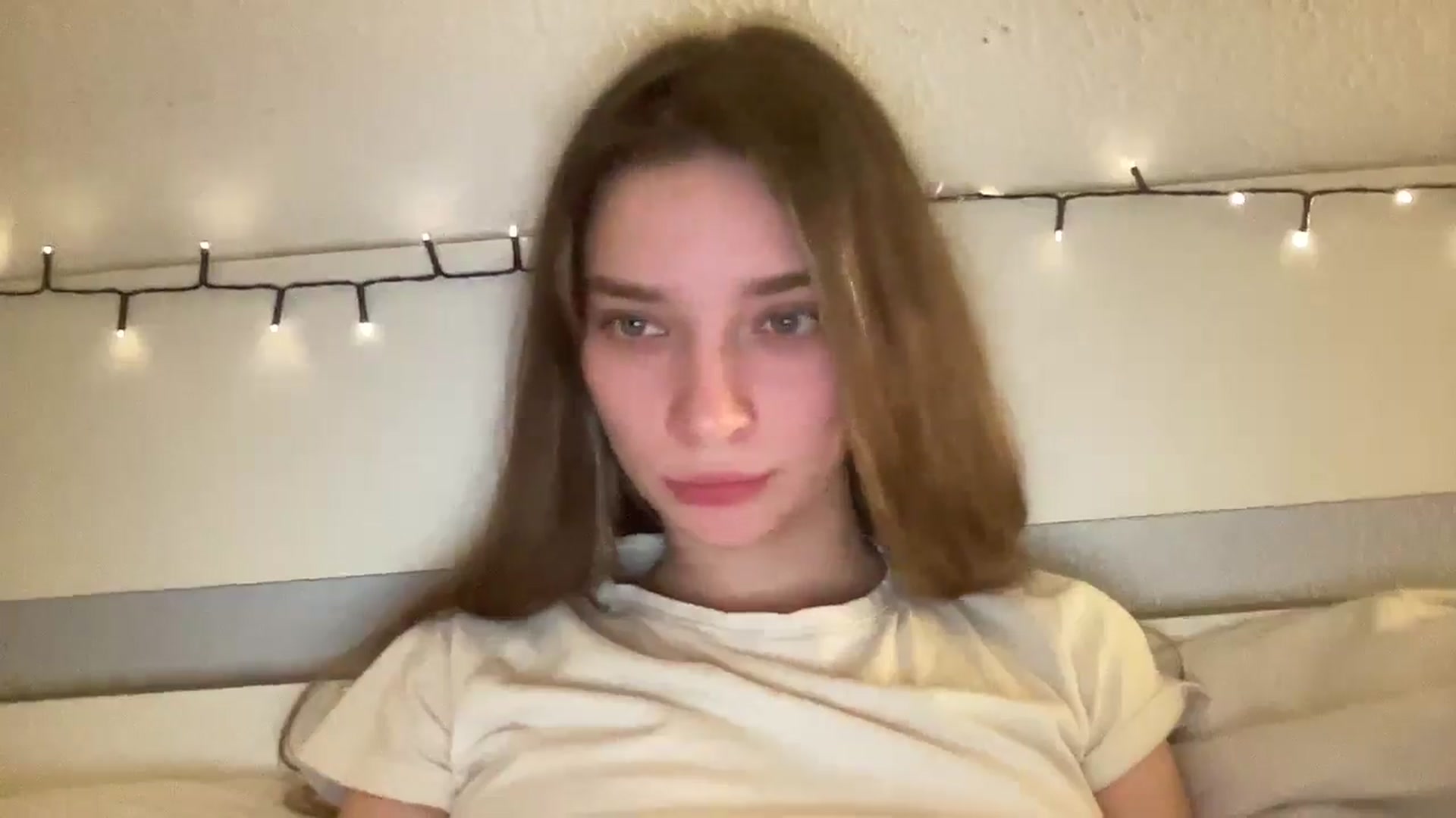 Gallery image thumbnail from Shinie_'s myfreecams stream on, 02/10/2026, 19:30 image 10 of 20