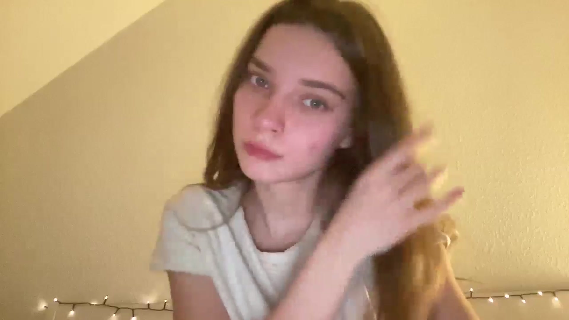Gallery image thumbnail from Shinie_'s myfreecams stream on, 02/10/2026, 19:30 image 5 of 20