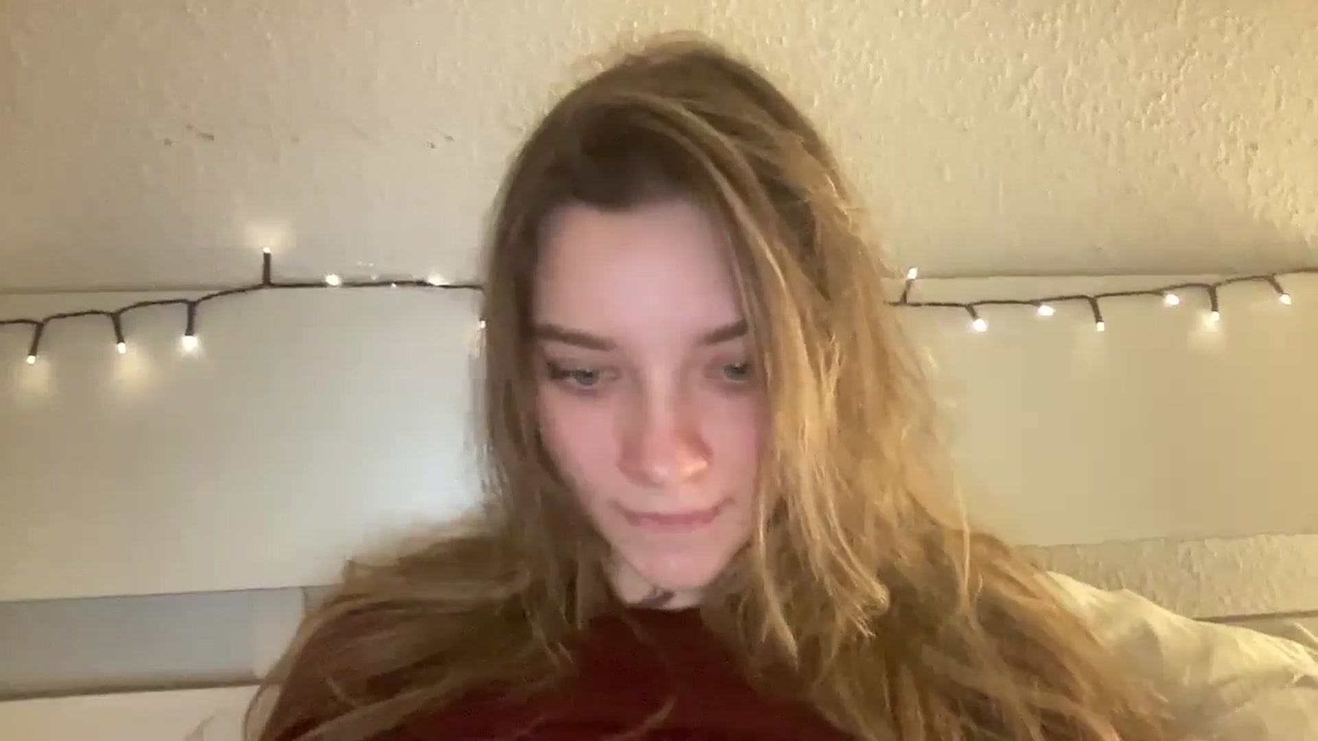 Gallery image thumbnail from Shinie_'s myfreecams stream on, 02/11/2026, 21:44 image 15 of 20