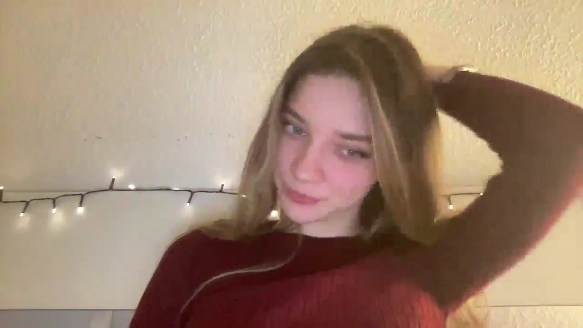 Gallery image thumbnail from Shinie_'s myfreecams stream on, 02/11/2026, 22:11 image 5 of 20