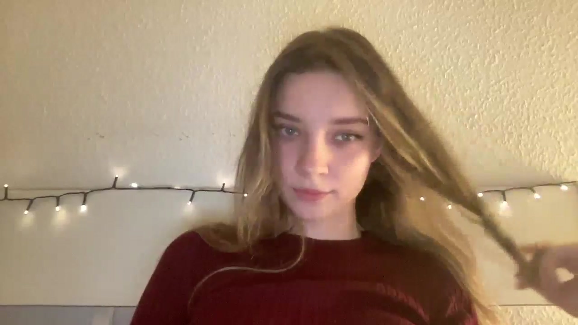 Gallery image thumbnail from Shinie_'s myfreecams stream on, 02/11/2026, 22:11 image 6 of 20