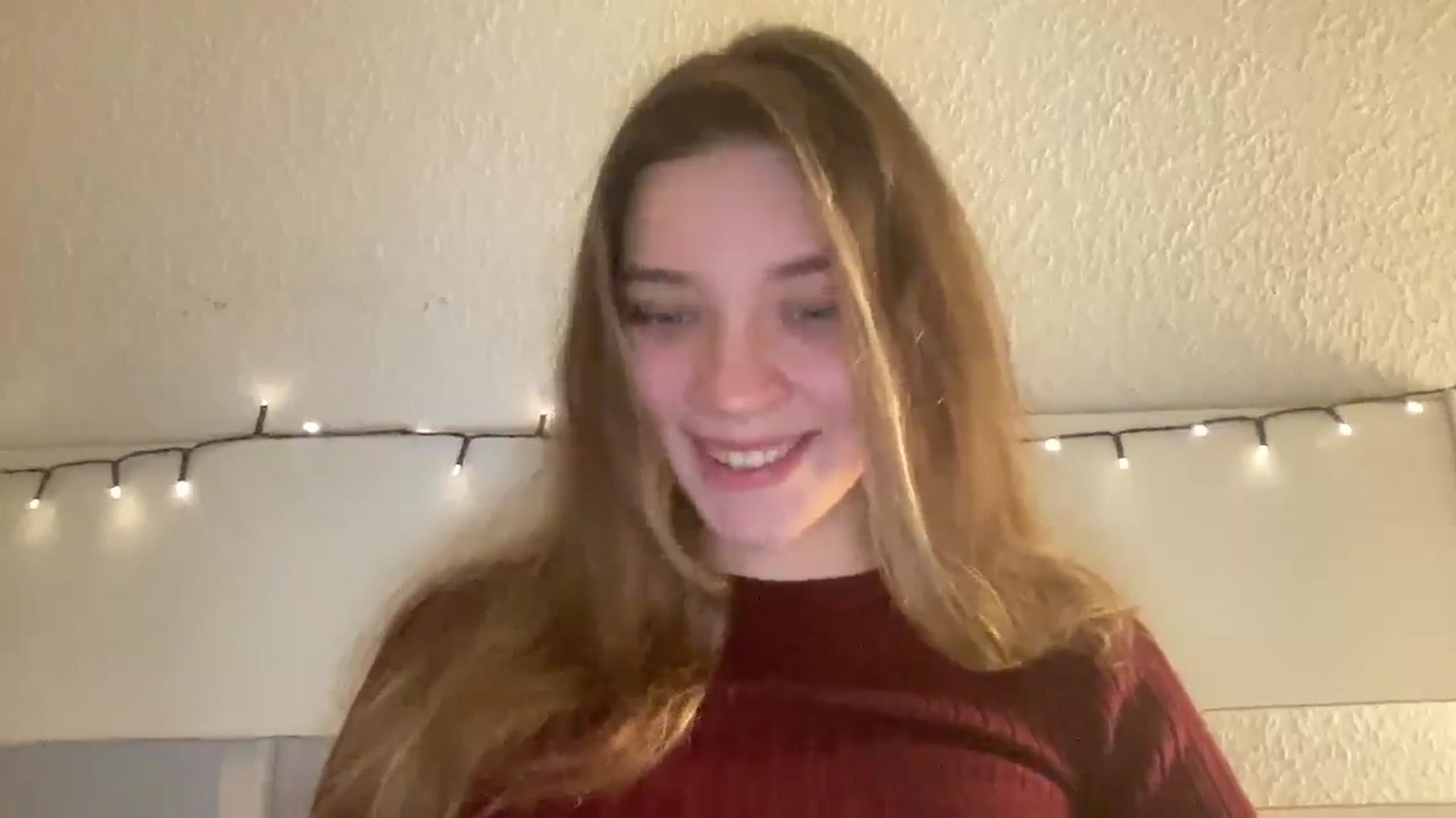 Gallery image thumbnail from Shinie_'s myfreecams stream on, 02/11/2026, 22:11 image 9 of 20