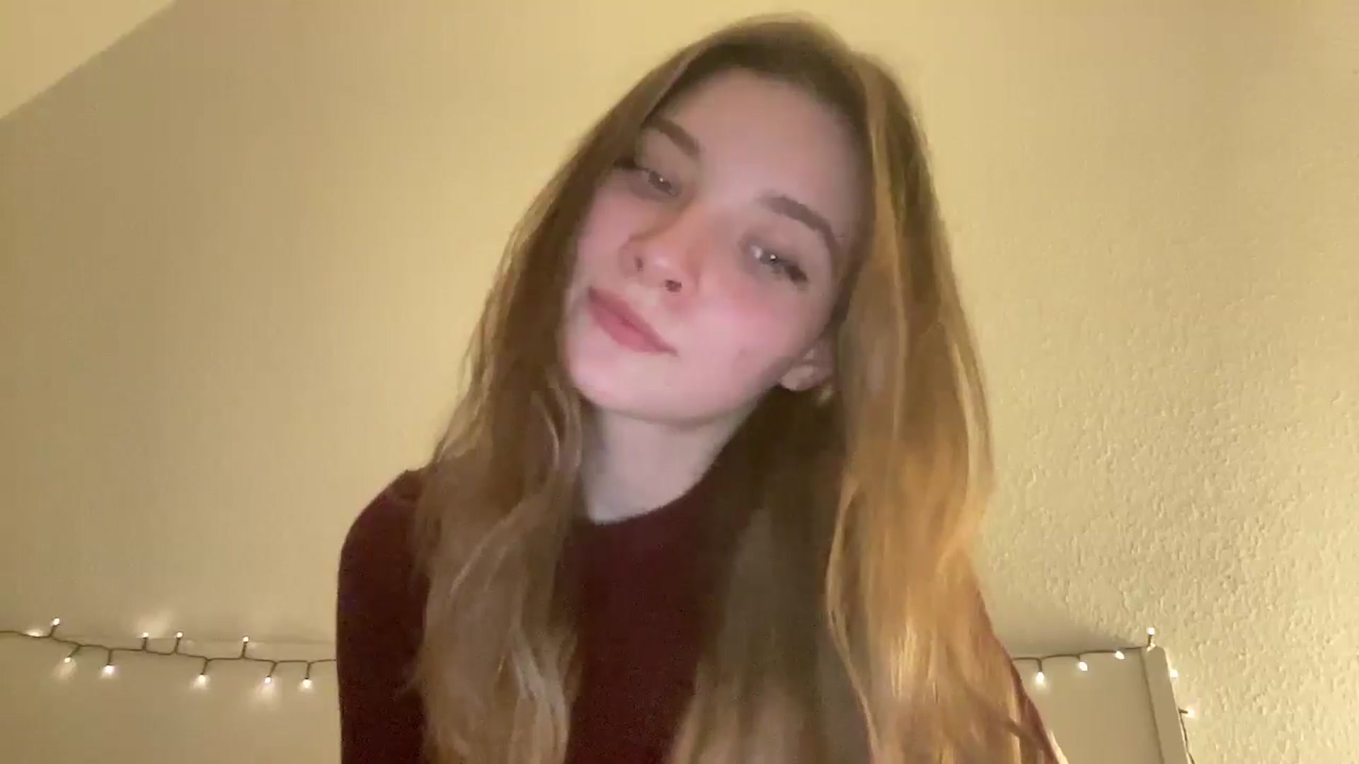 Gallery image thumbnail from Shinie_'s myfreecams stream on, 02/11/2026, 22:56 image 19 of 20