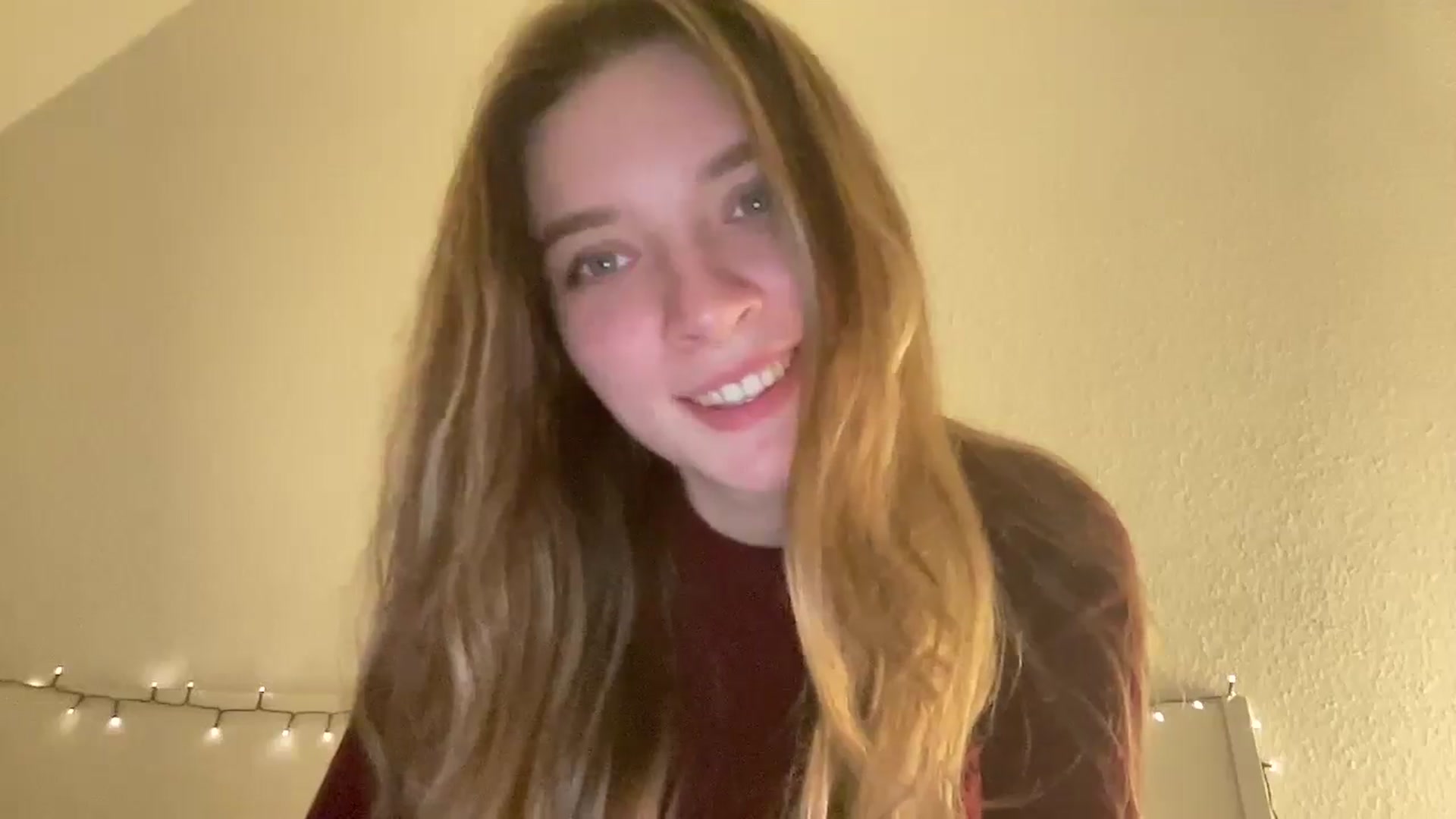 Gallery image thumbnail from Shinie_'s myfreecams stream on, 02/11/2026, 22:56 image 15 of 20