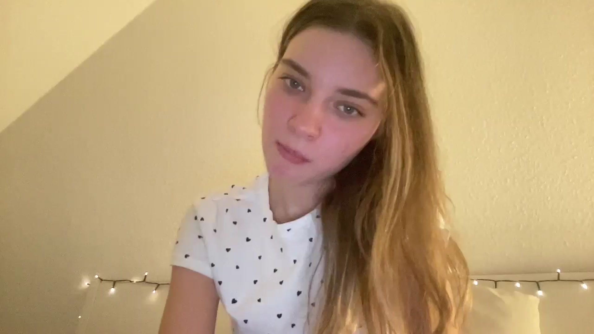 Gallery image thumbnail from Shinie_'s myfreecams stream on, 02/12/2026, 21:52 image 16 of 20