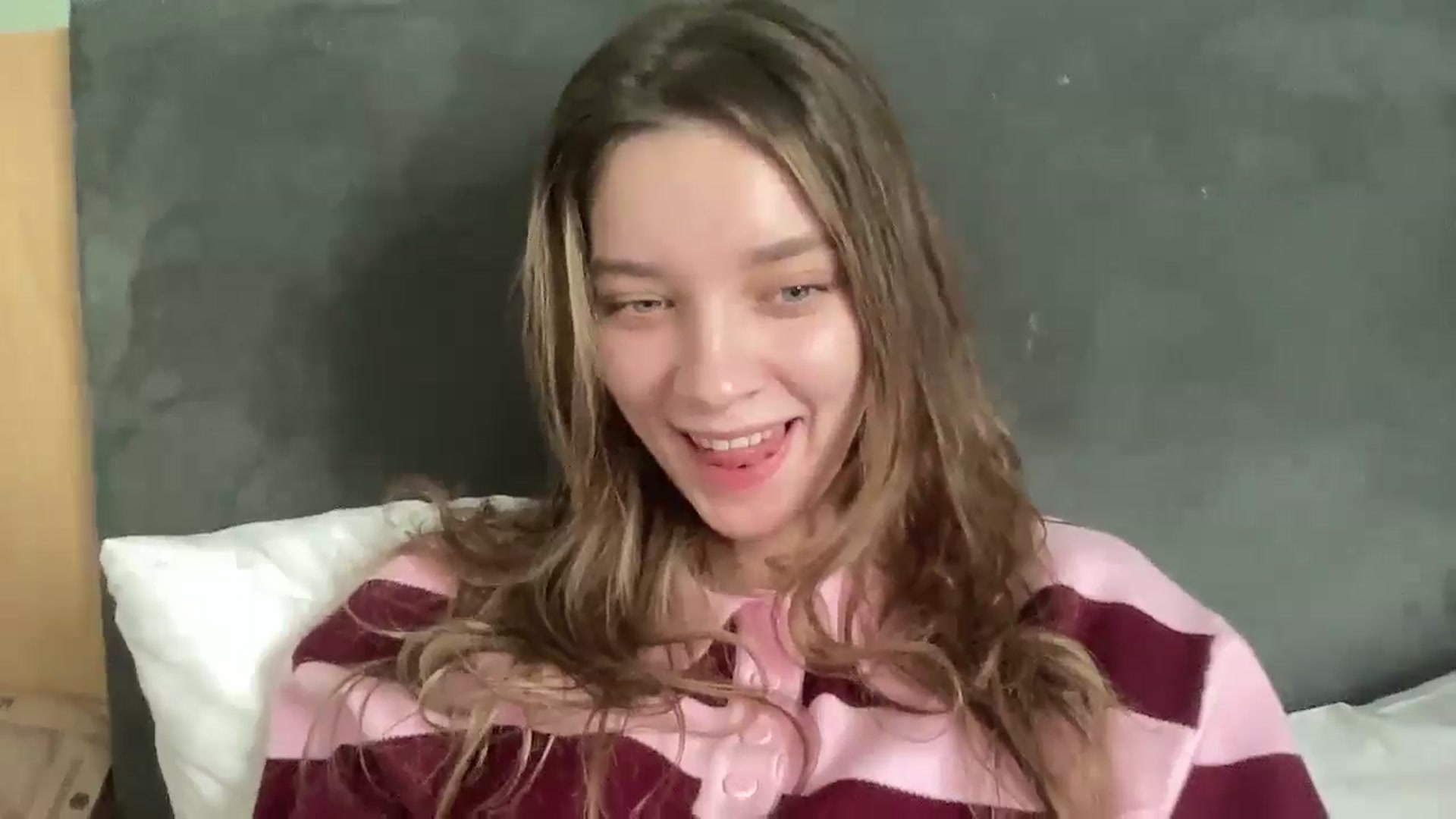 Gallery image thumbnail from Shinie_'s myfreecams stream on, 02/14/2026, 09:59 image 14 of 20