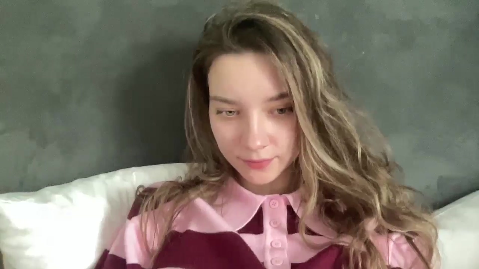 Gallery image thumbnail from Shinie_'s myfreecams stream on, 02/14/2026, 10:23 image 3 of 20