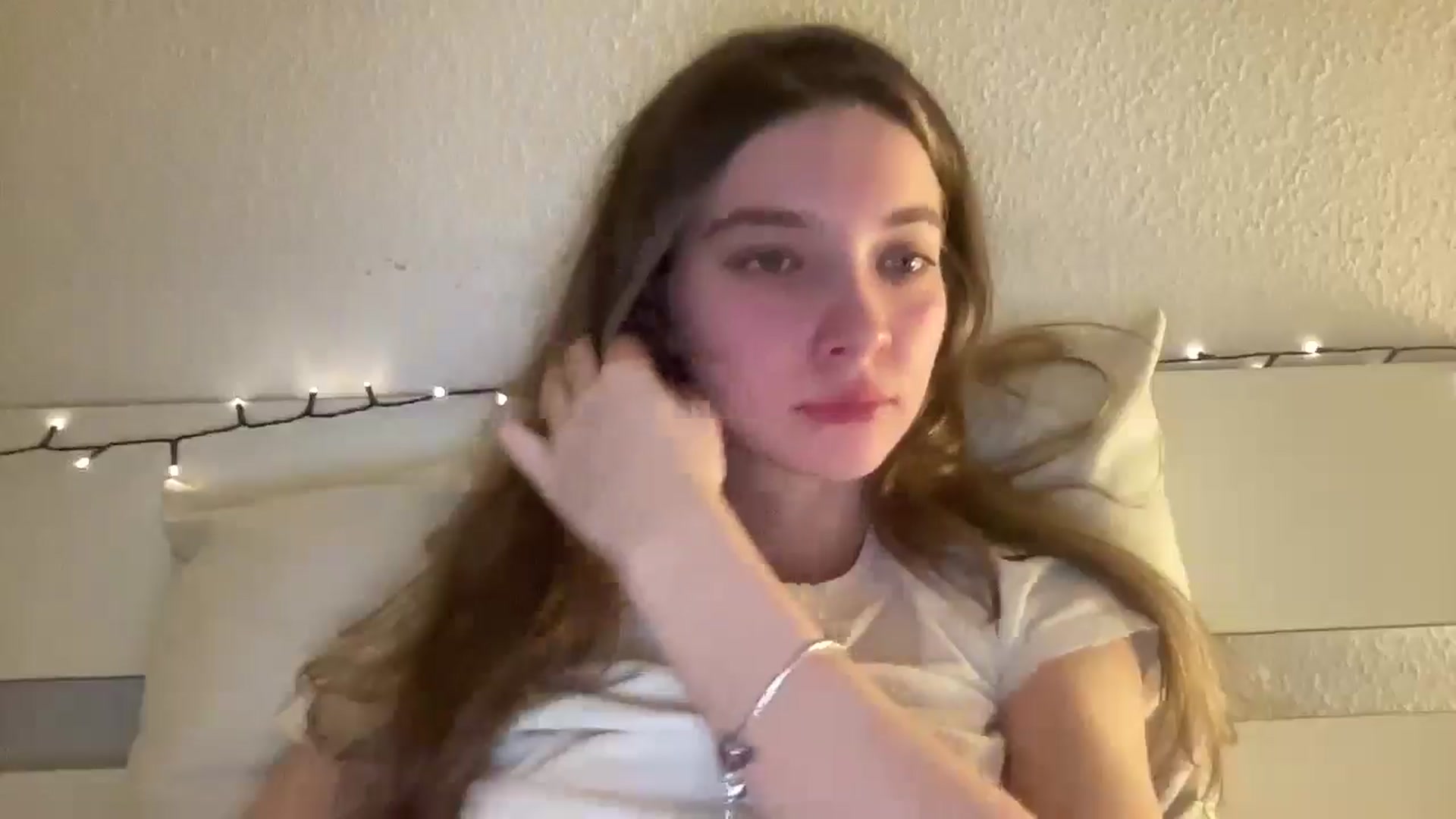 Gallery image thumbnail from Shinie_'s myfreecams stream on, 02/15/2026, 22:27 image 20 of 20